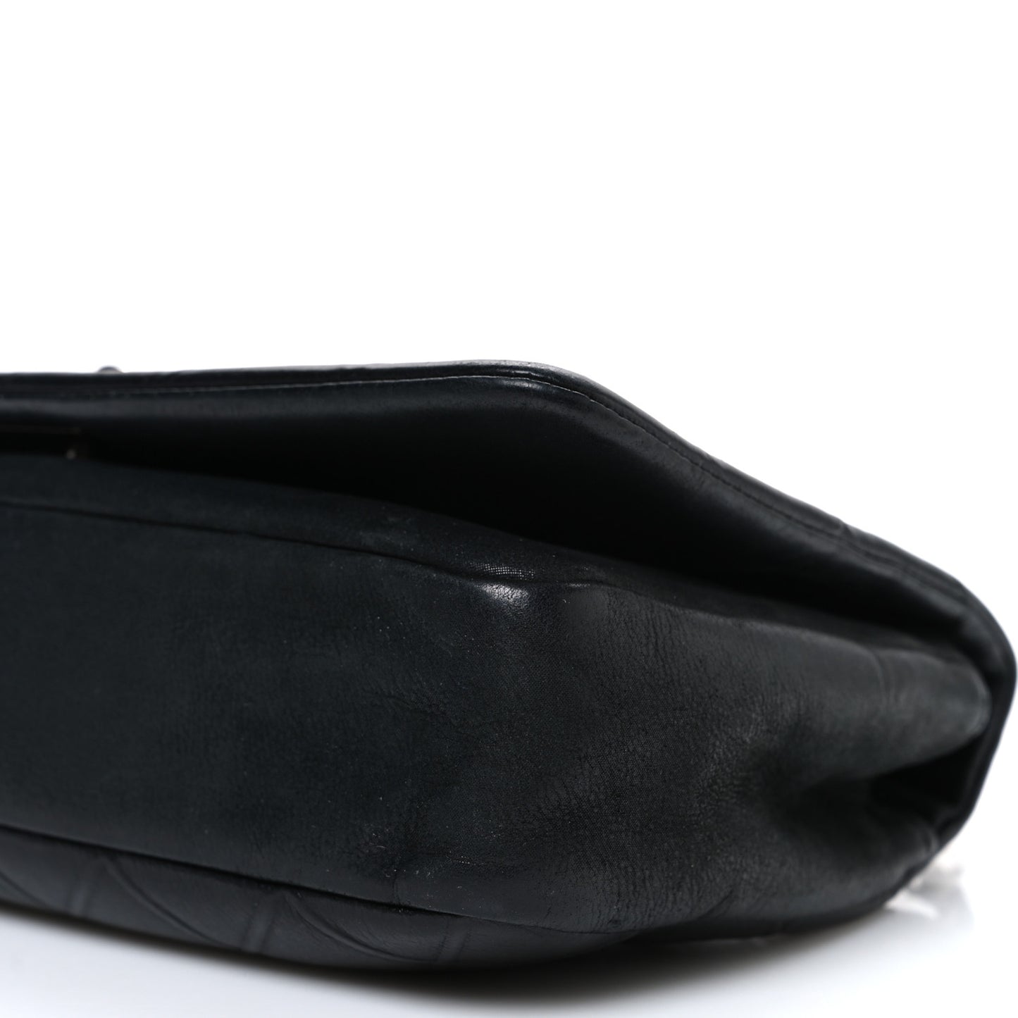 Calfskin Diamond Embossed Medium New Chic Flap Black