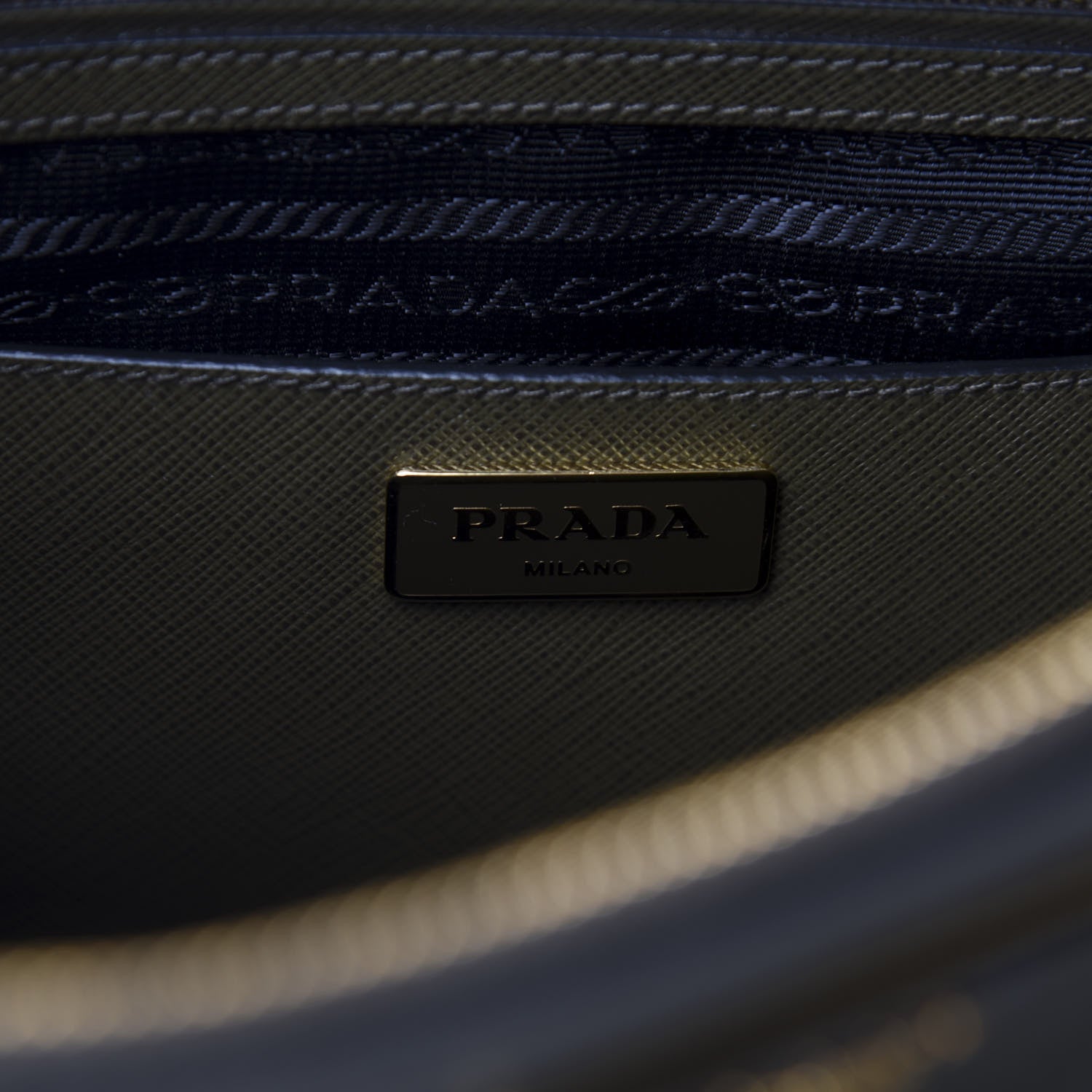Prada Saffiano Lux Bi-Color Medium Galleria Double Zip Tote Militare Black 11 of 13