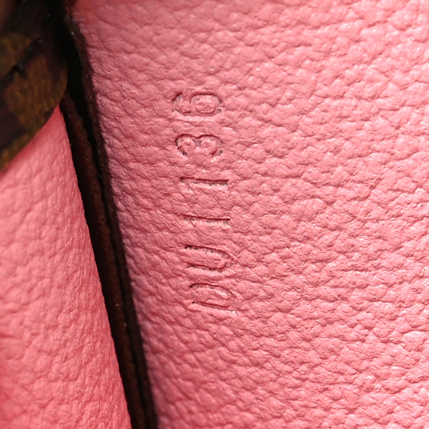 Louis Vuitton Monogram Jungle Dots Toiletry Pouch 26 Sugar Pink Poppy 7 of 10
