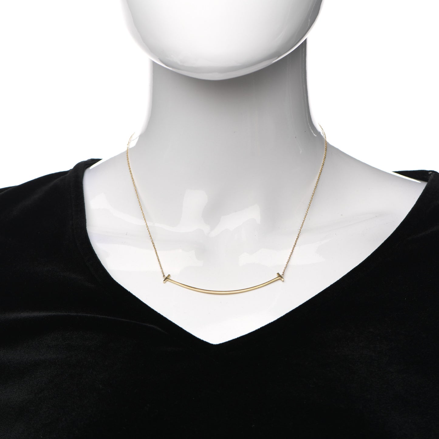 18K Yellow Gold Large T Smile Pendant Necklace