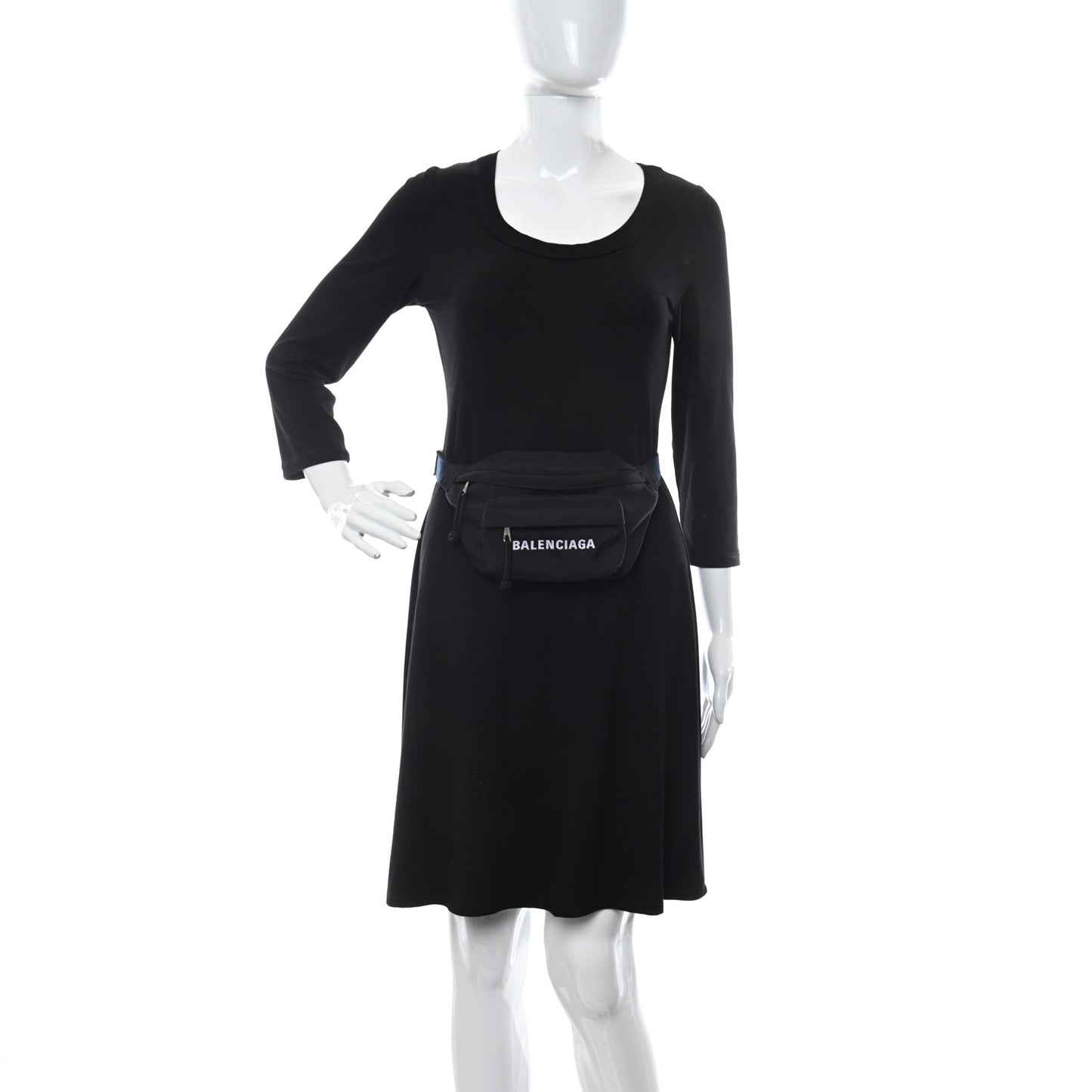 Recycled Sport Nylon Logo Embroidered Wheel Beltpack Black