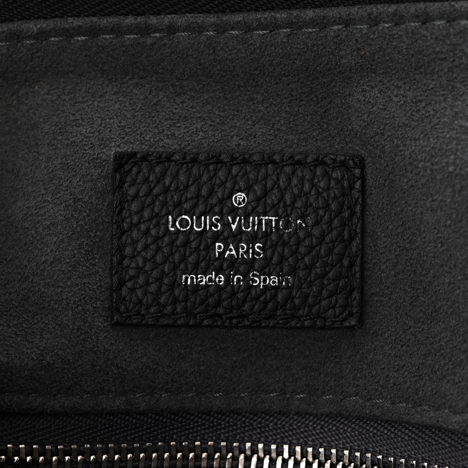 Louis Vuitton Mahina Beaubourg Hobo MM Black 6 of 9