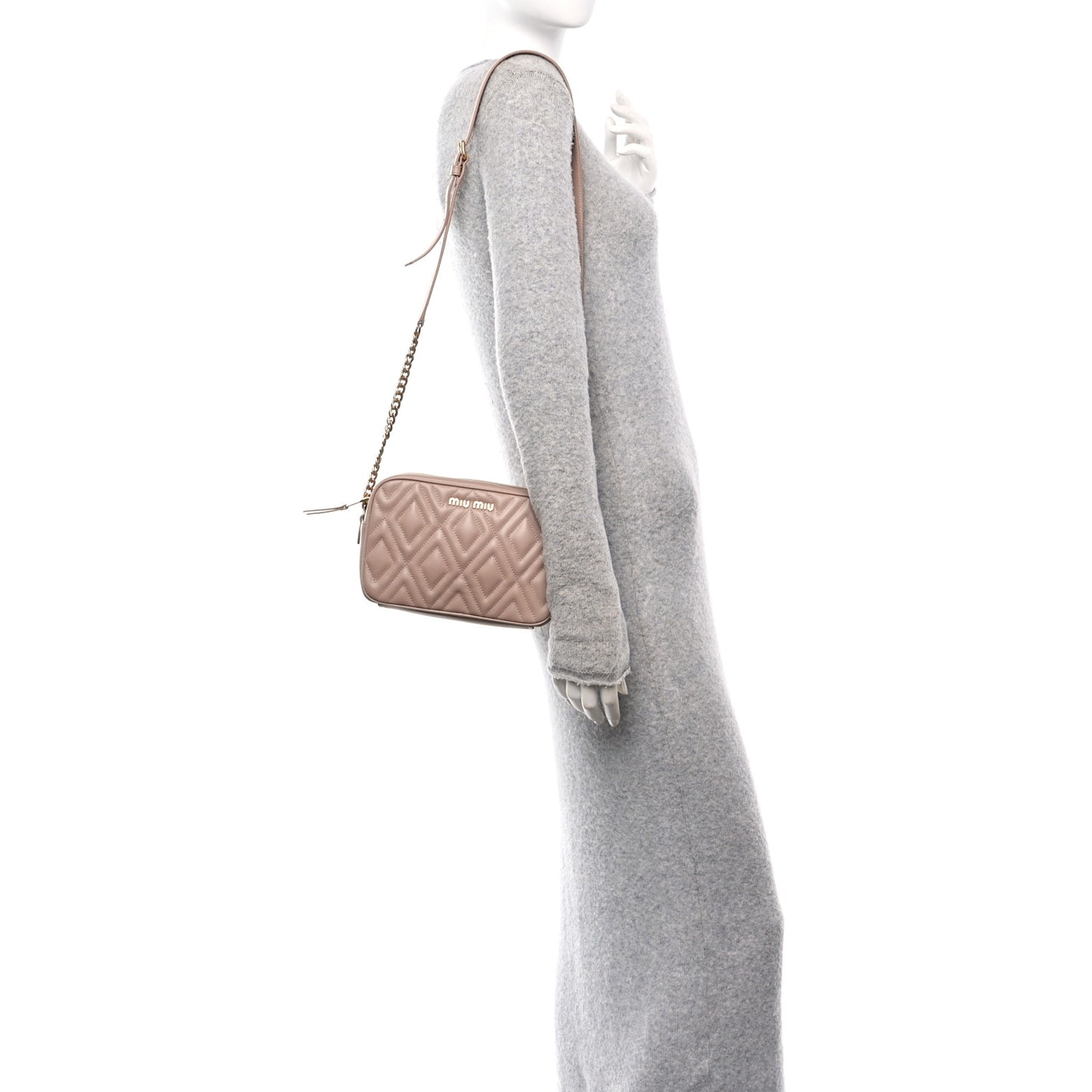 Soft Calf Quilted Camera Bag Cipria