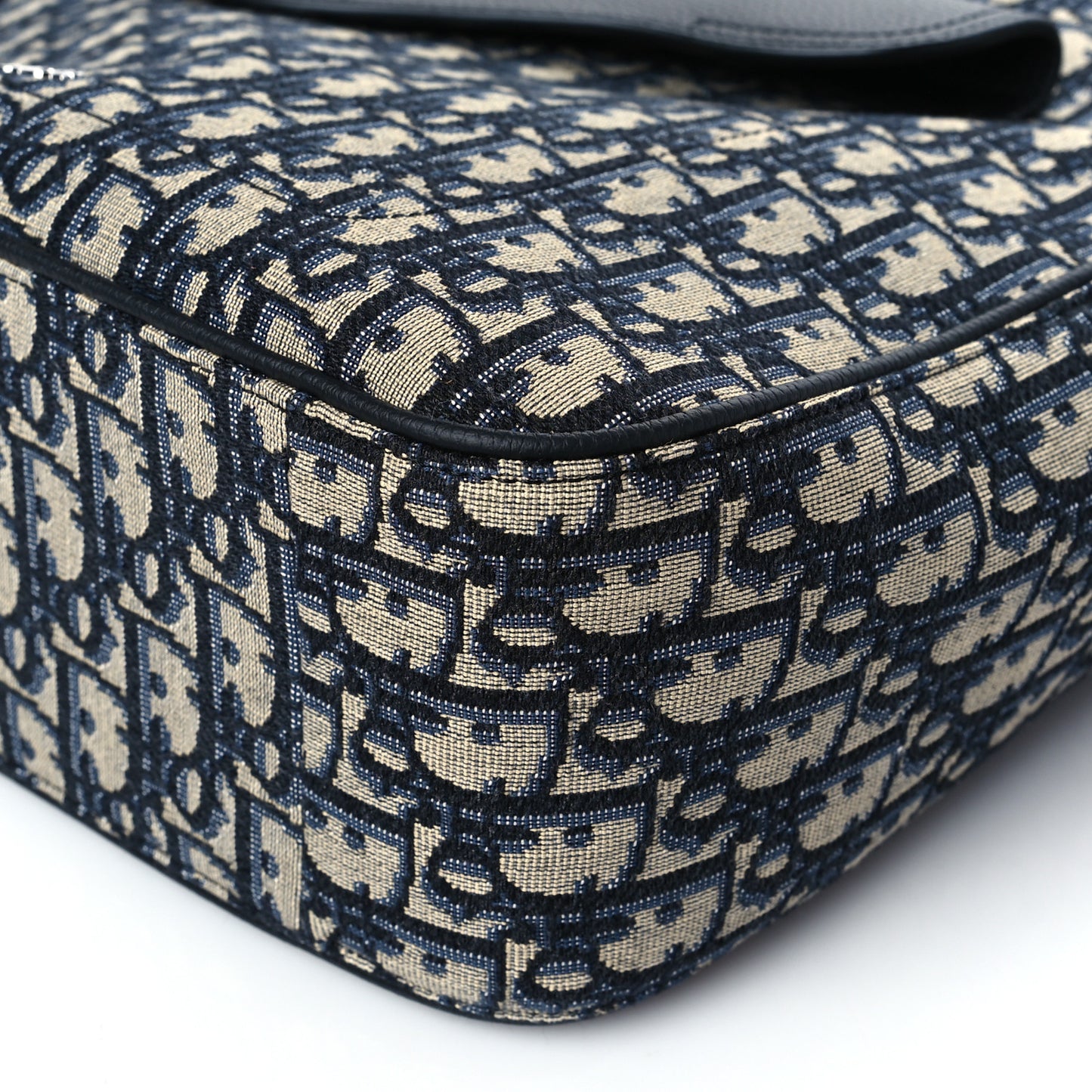 Oblique Saddle Tote Beige Black