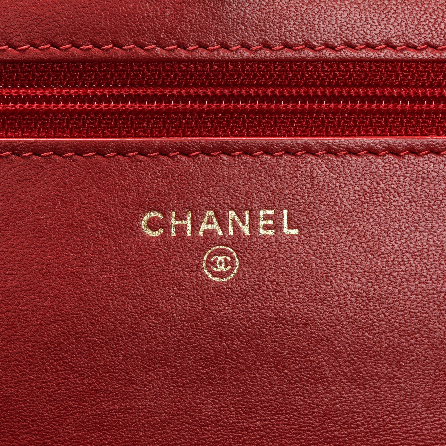 Lambskin Emoticon Wallet on Chain WOC Red