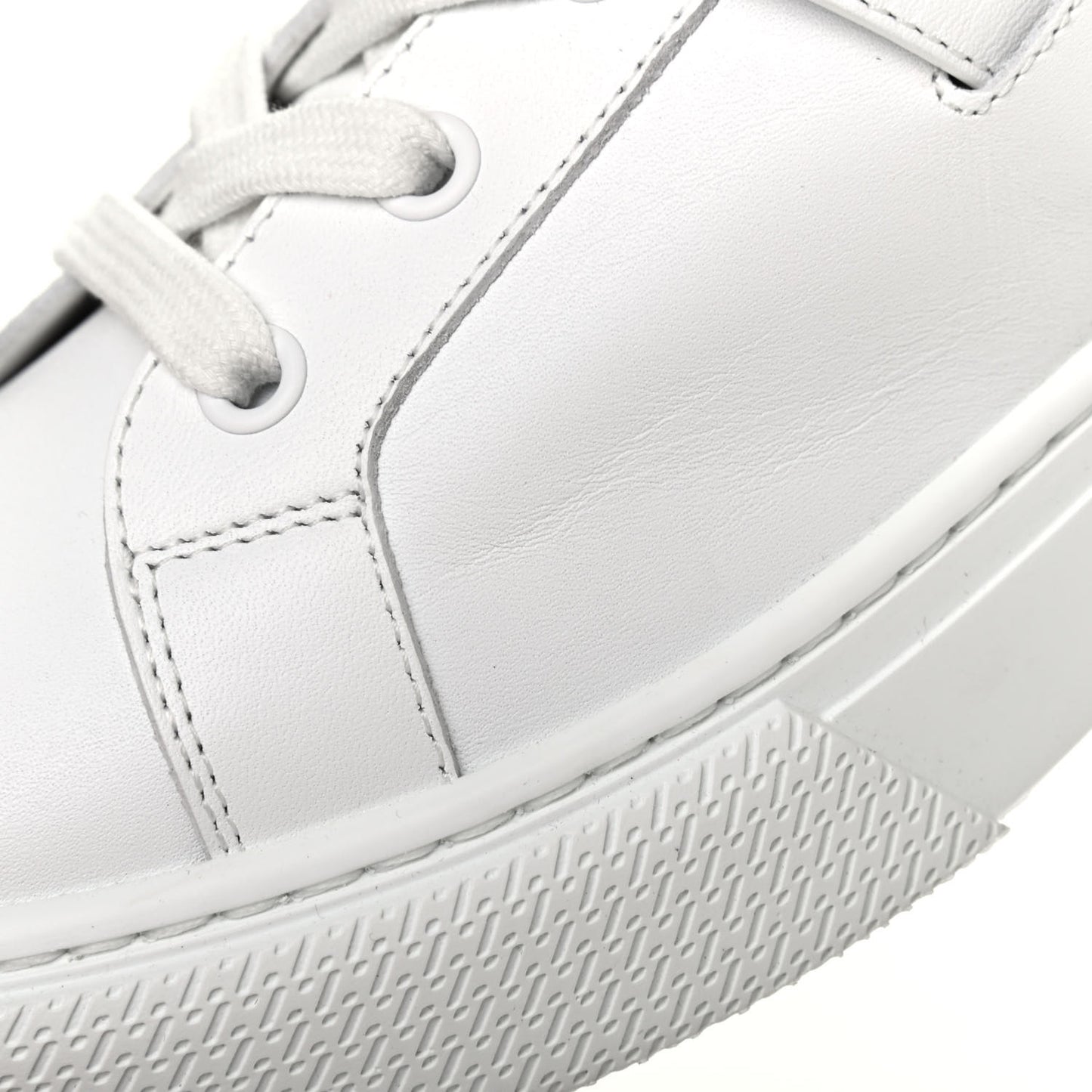 Calfskin Day Sneakers 39 White