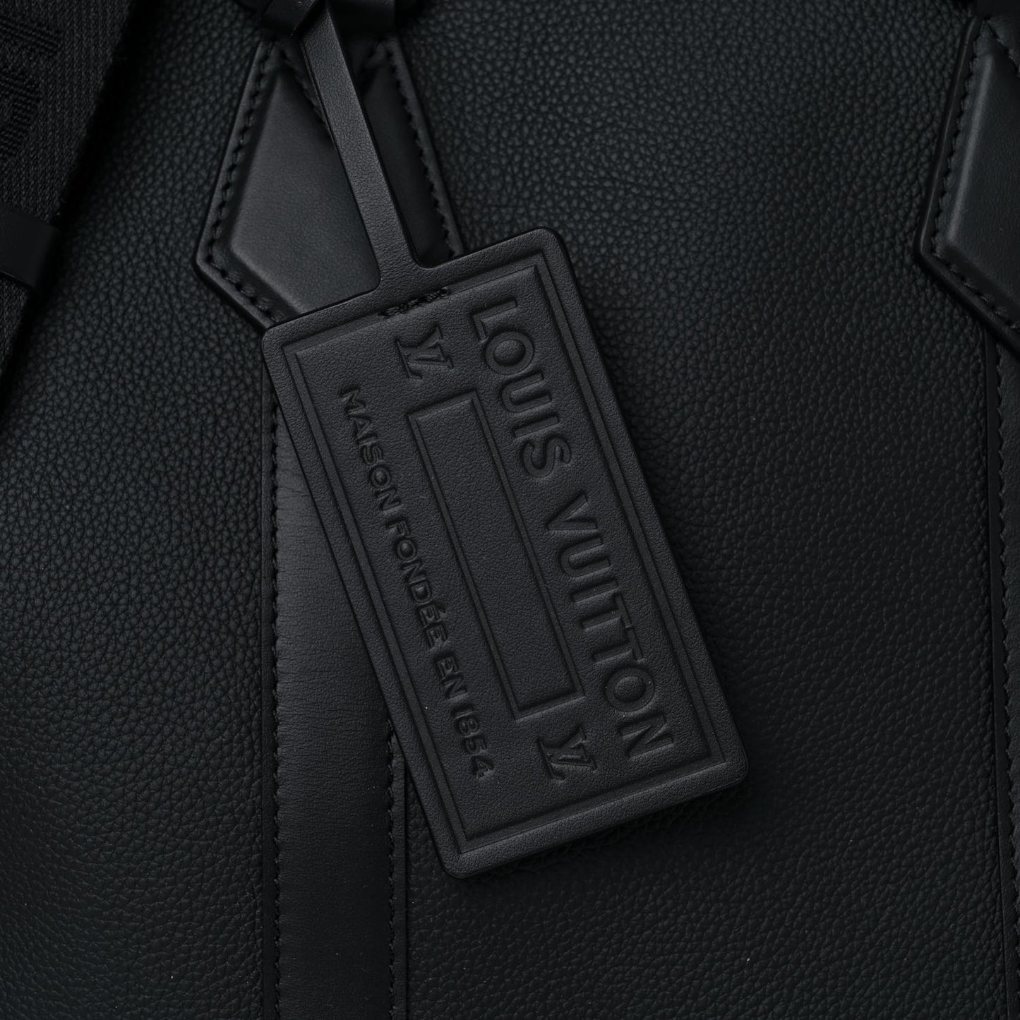 Calfskin Lockit Tote Black