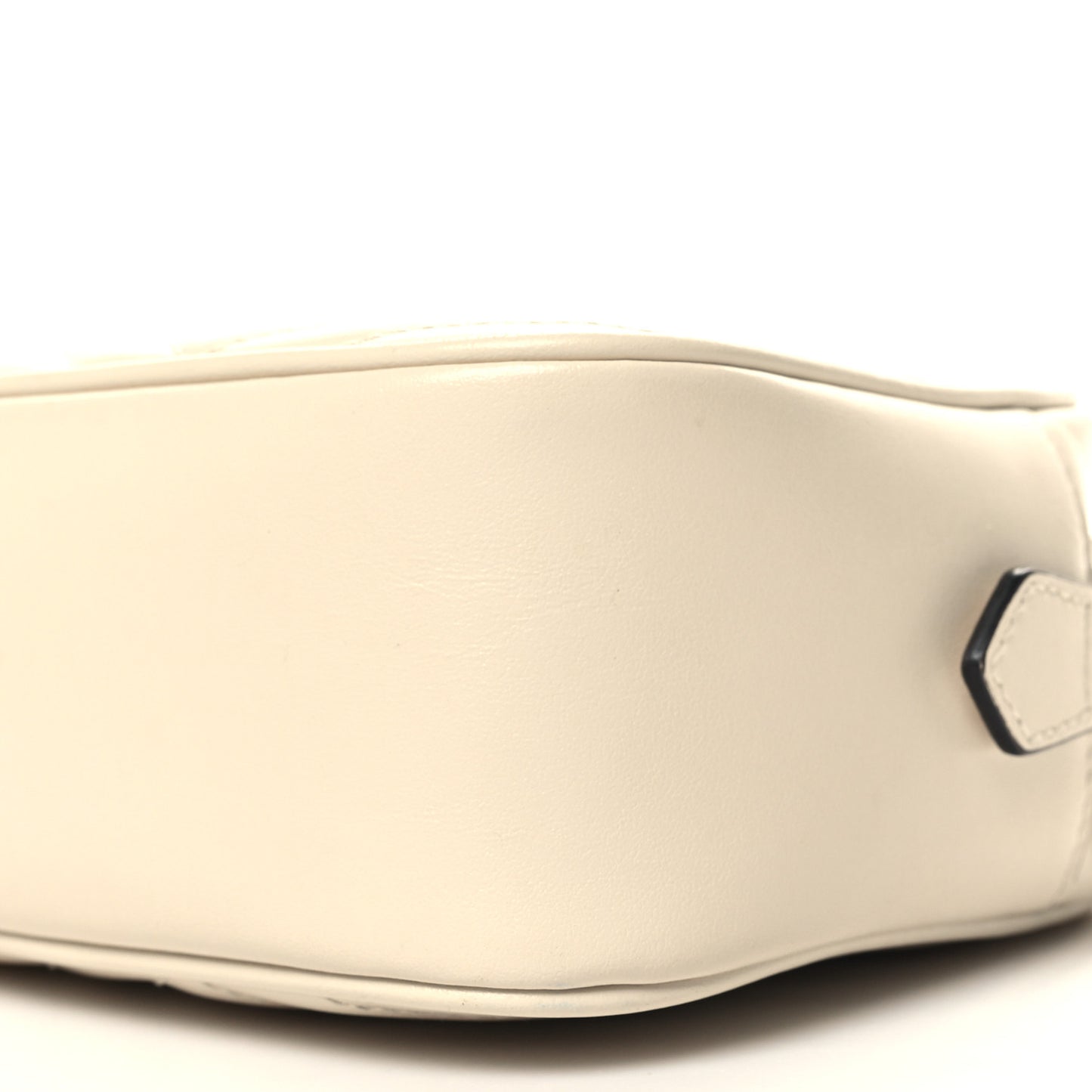 Calfskin Matelasse Small GG Marmont Chain Shoulder Bag White