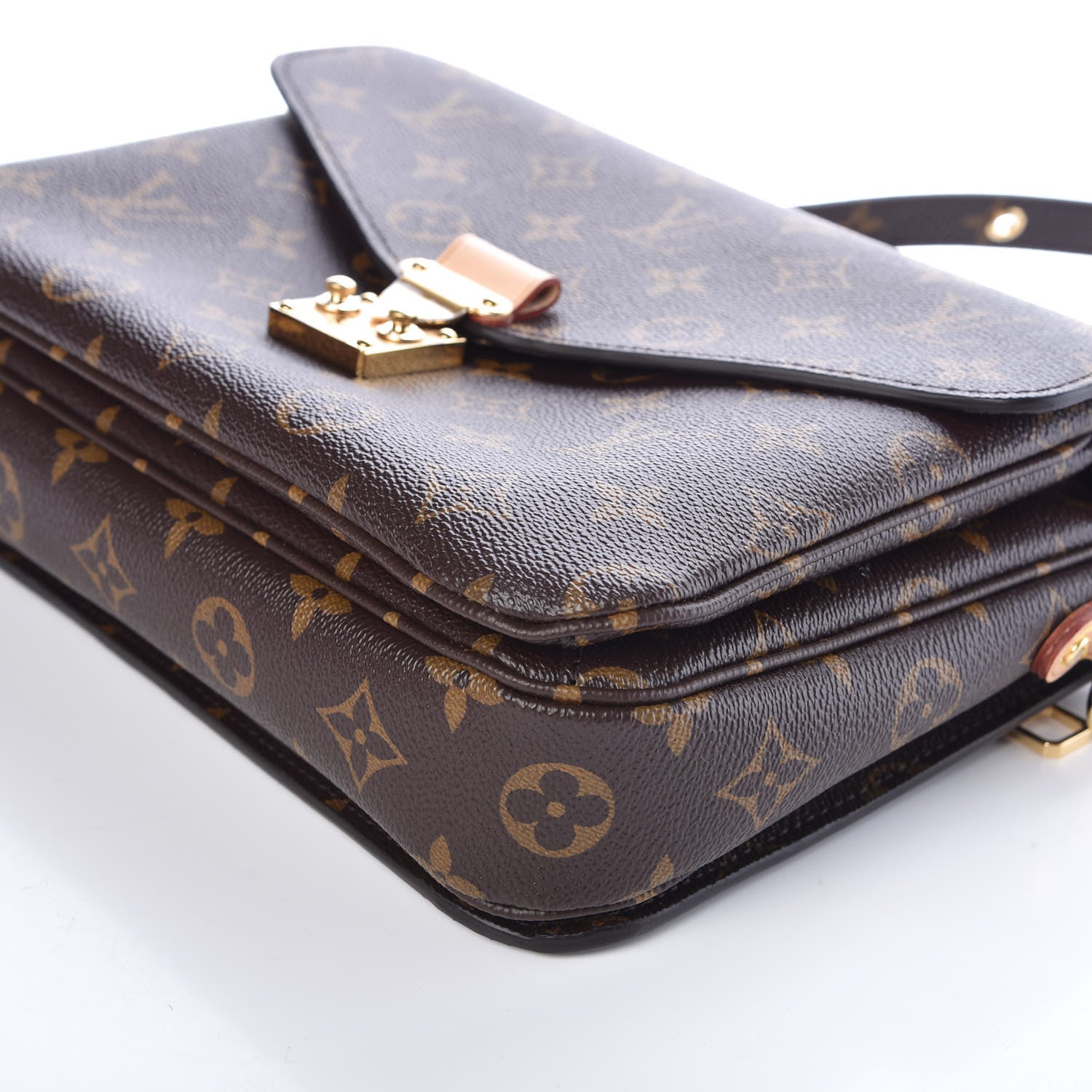 Louis Vuitton Monogram Pochette Metis 10 of 11