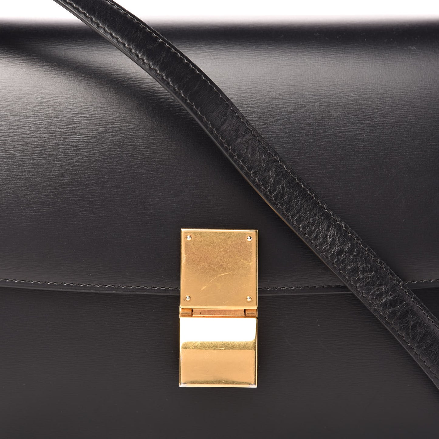 Box Calfskin Medium Classic Box Flap Bag Black