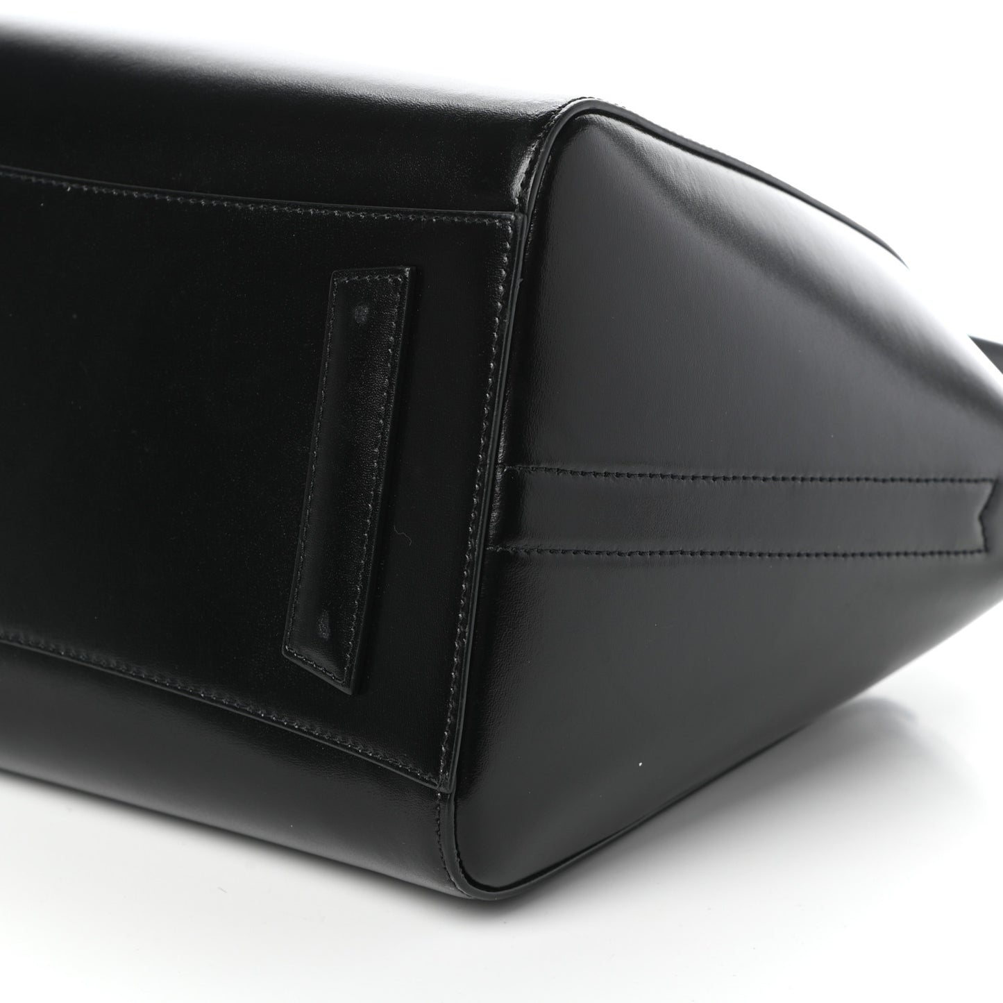Shiny Lord Calfskin Medium Antigona Black