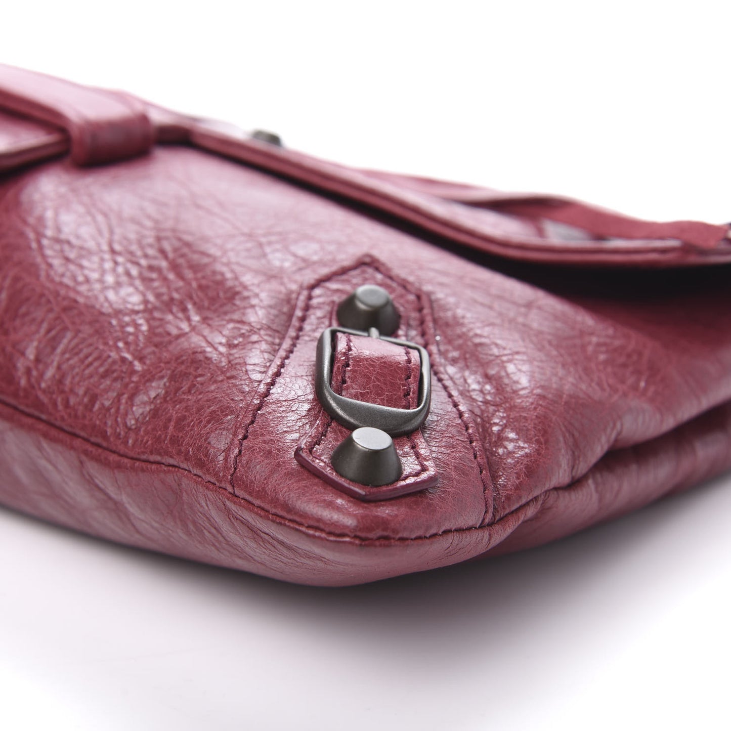 Agneau Classic Hardware City Clutch Cassis