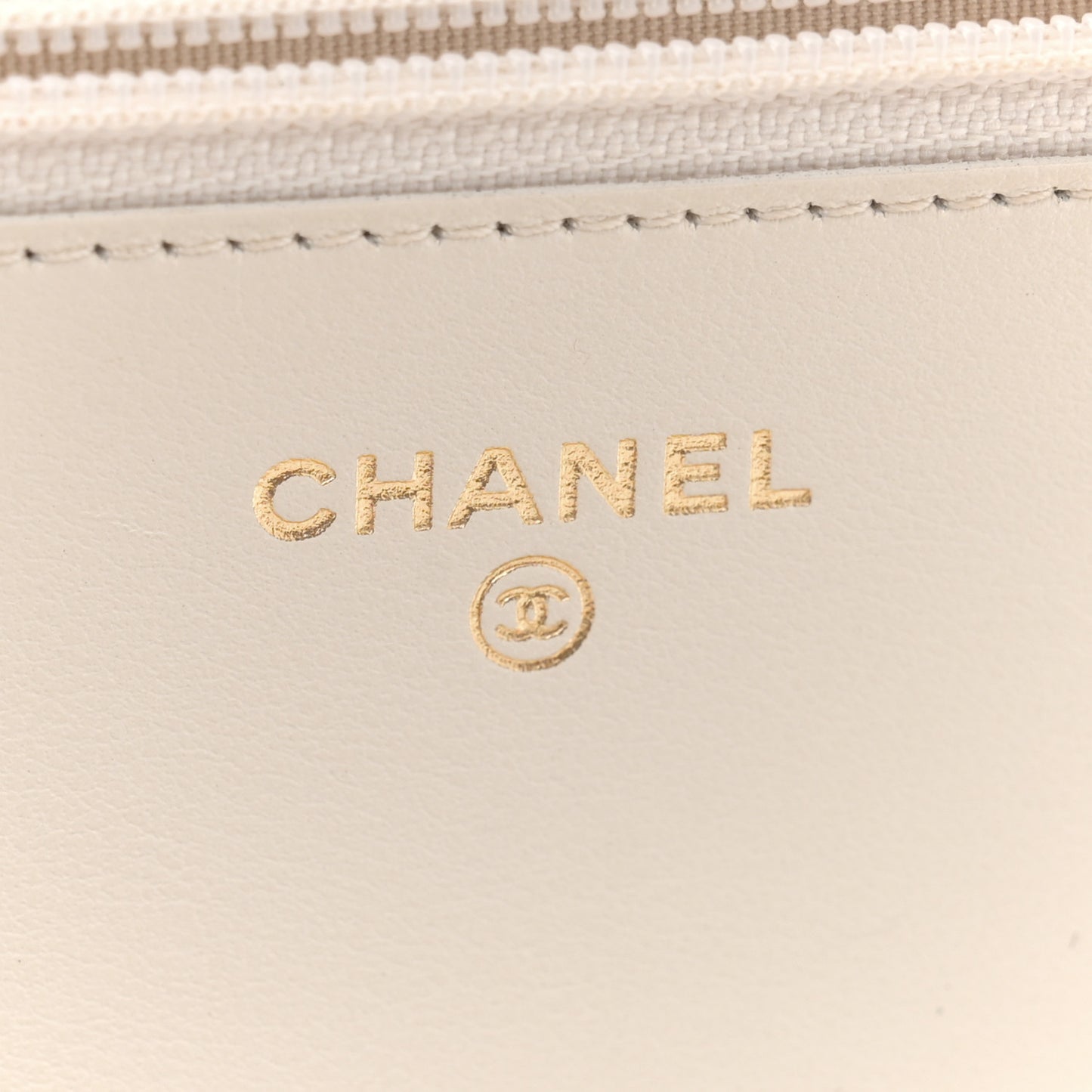 Caviar Quilted Vintage Mademoiselle Wallet On Chain WOC White
