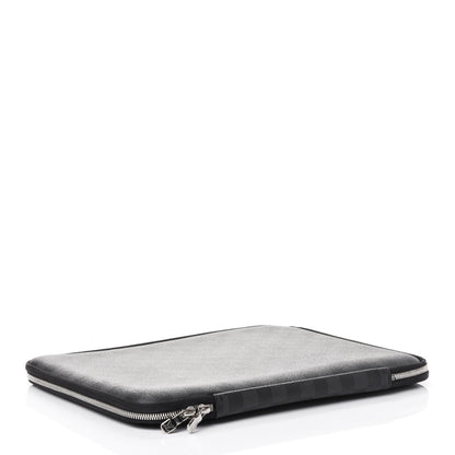 Louis Vuitton Damier Graphite 15 in Laptop Sleeve 3 of 4