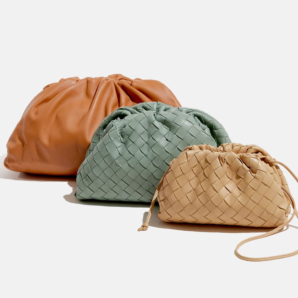 comparing bottega veneta the pouch sizes by FASHIONPHILE