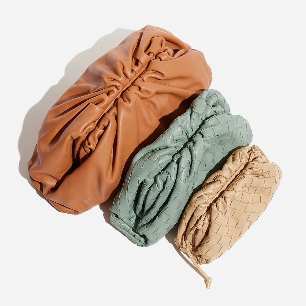 comparing bottega veneta the pouch sizes by FASHIONPHILE