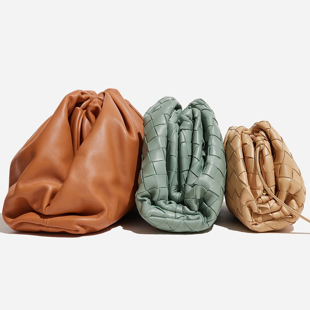 comparing bottega veneta the pouch sizes by FASHIONPHILE