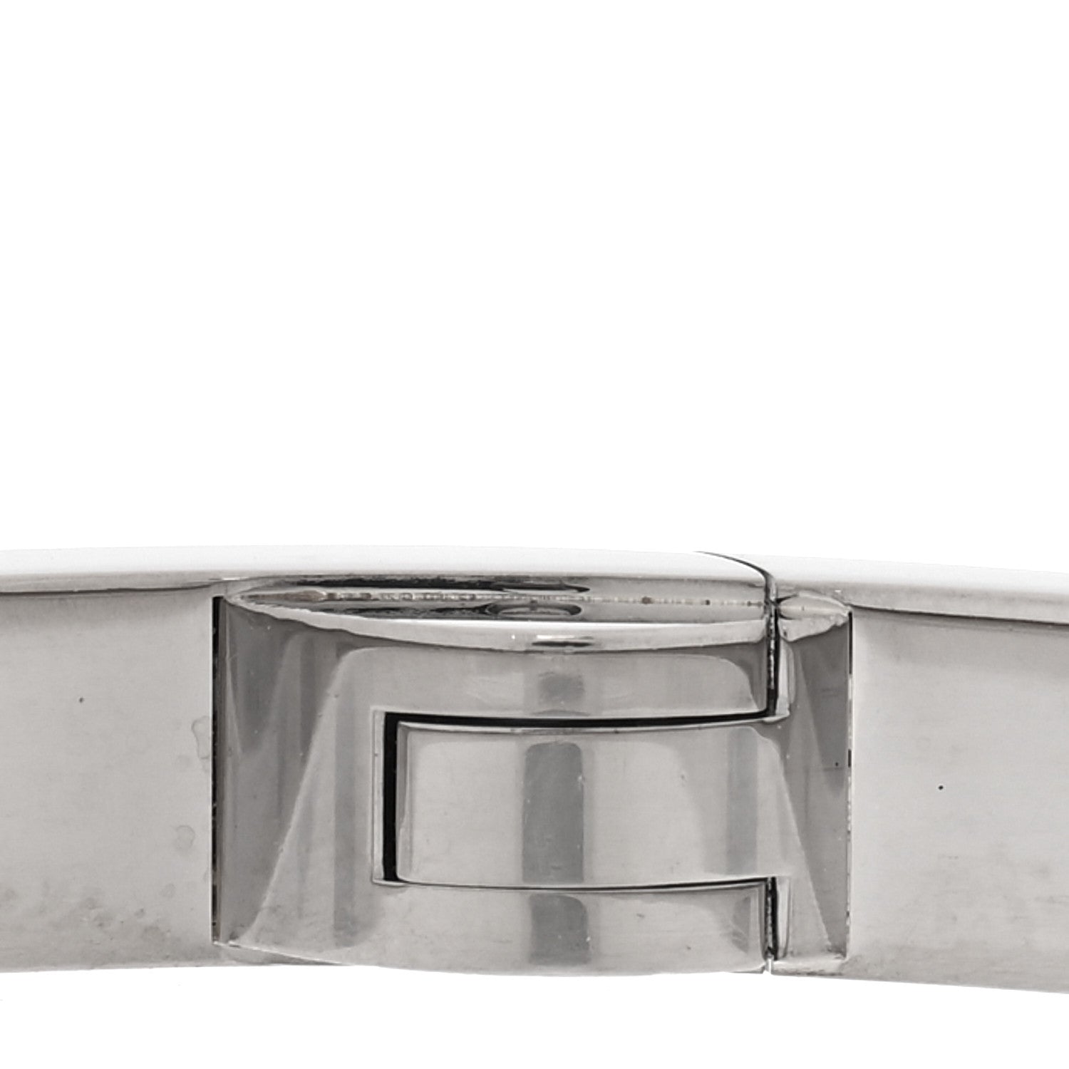 Cartier 18K White Gold Medium LOVE Bracelet 18_New Closure Close up