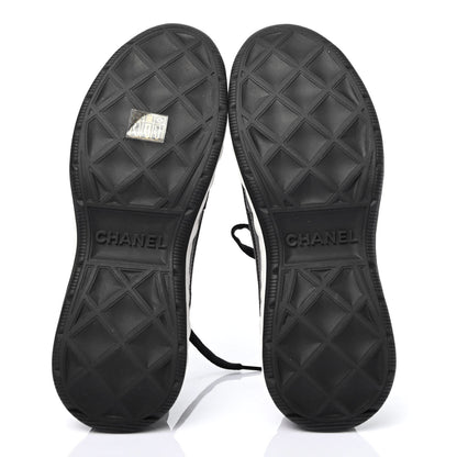 Chanel Velvet Calfskin Mixed Fibers CC Sneakers 37.5 Black 4 of 4