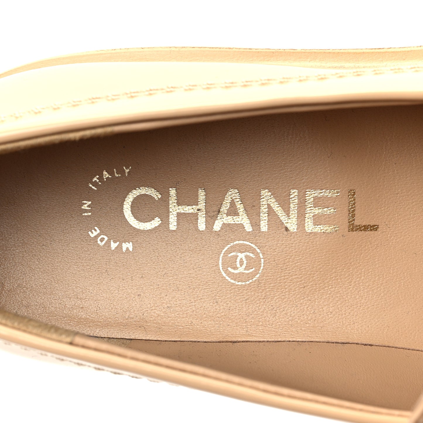 Shiny Calfskin Bonnie and Clyde Logo Loafers 36.5 Beige