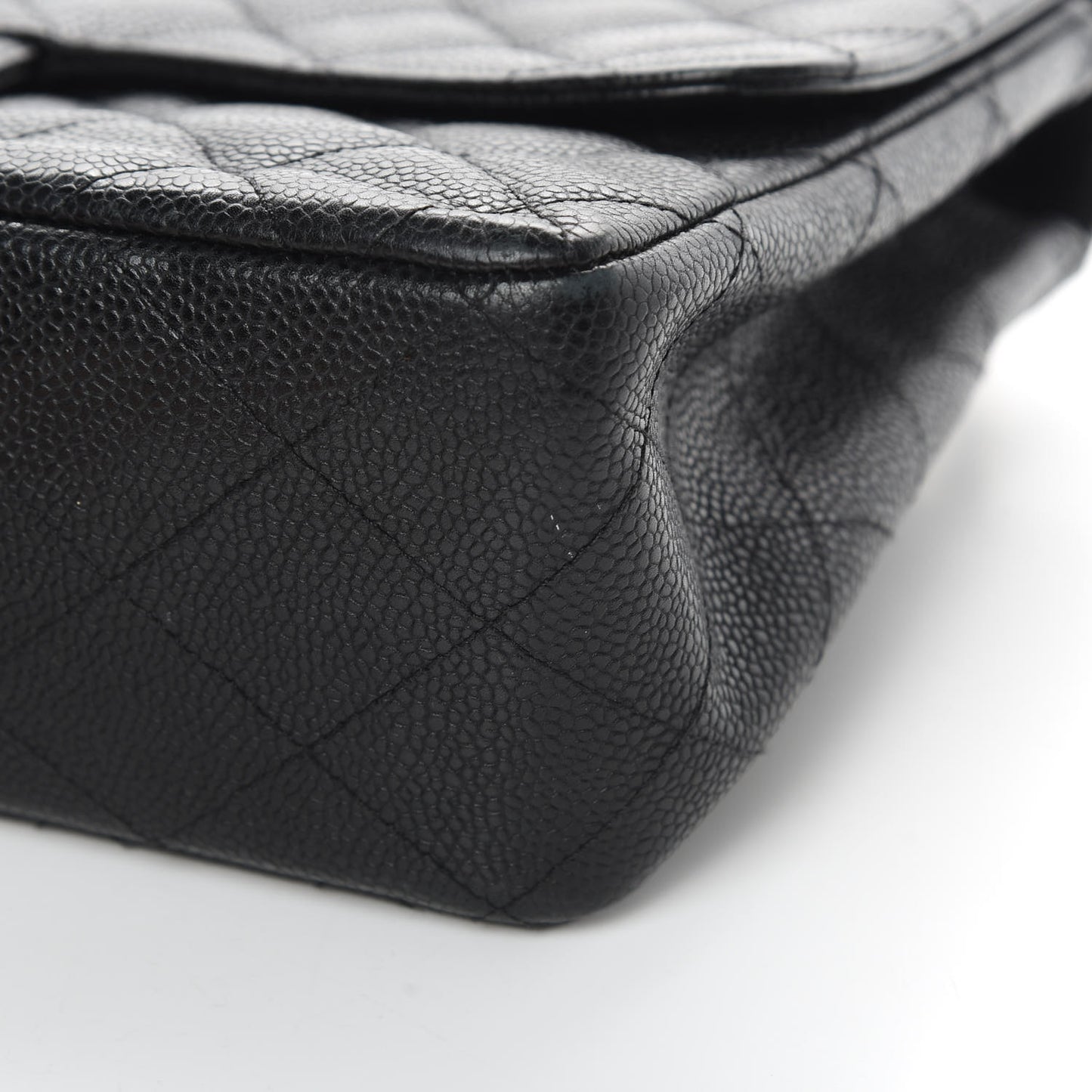 Caviar Quilted Jumbo Single Flap Black