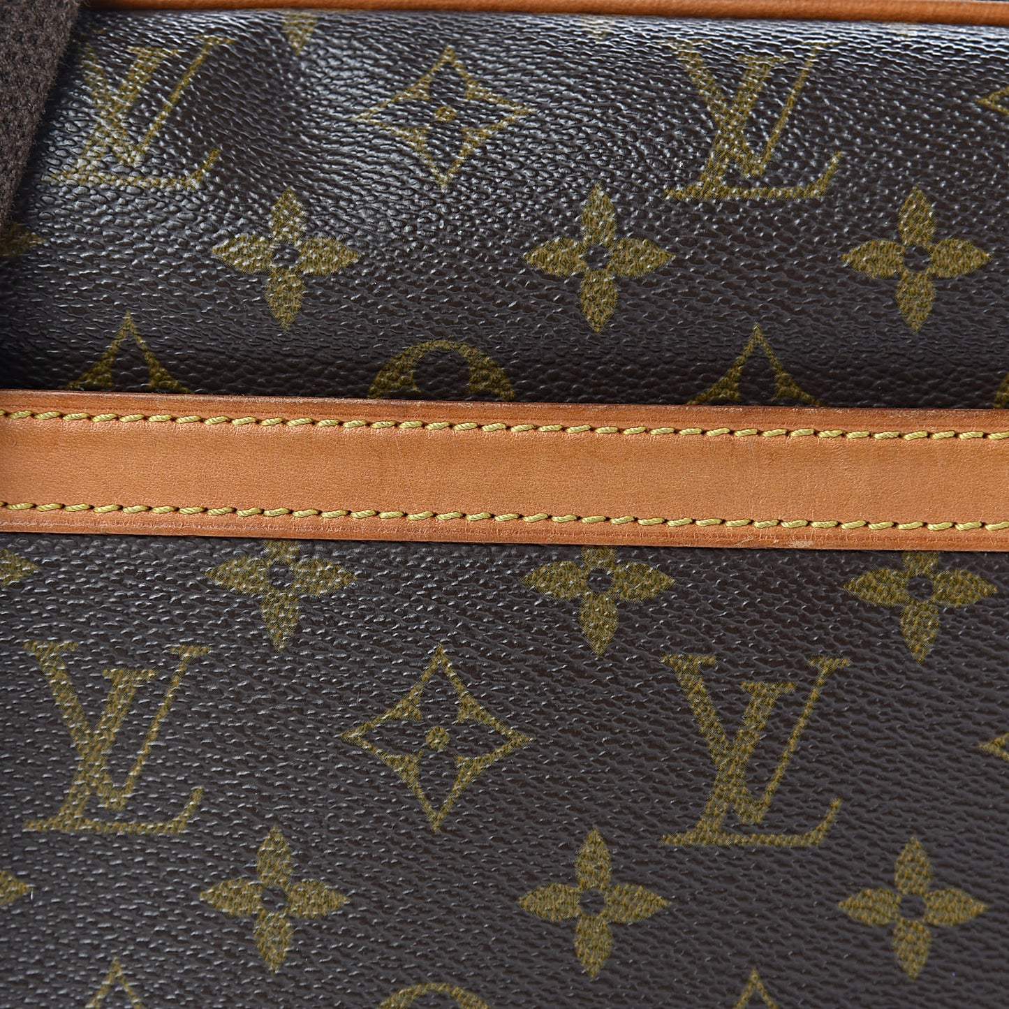 Monogram Reporter PM