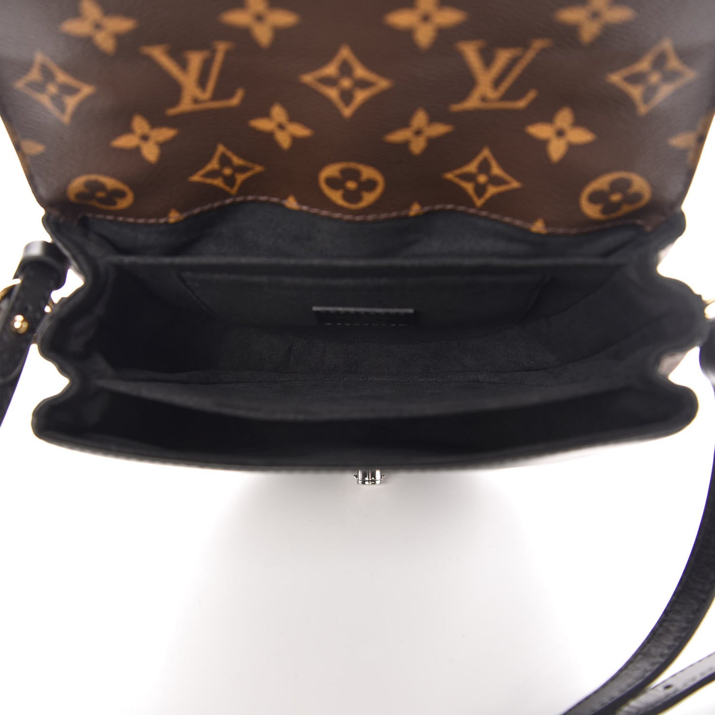 Reverse Monogram Chantilly Lock Black
