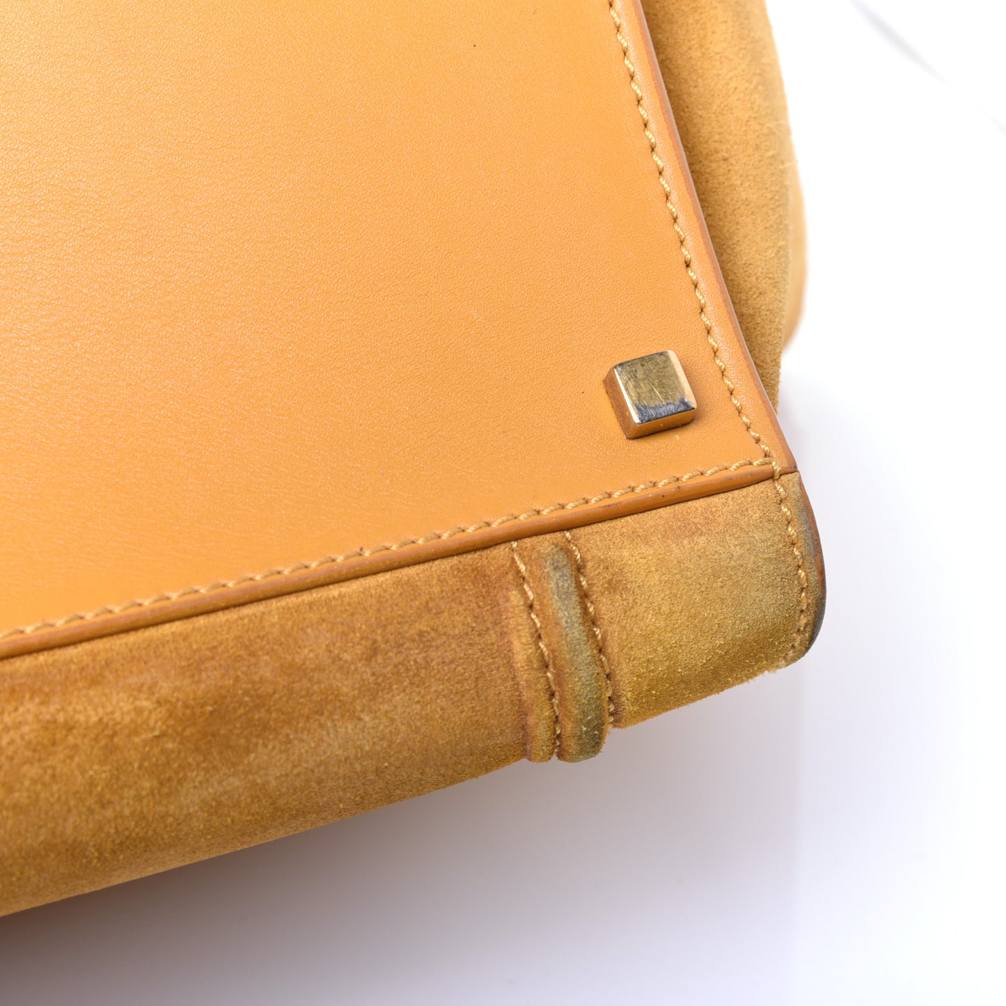 Suede Medium Phantom Luggage Amber