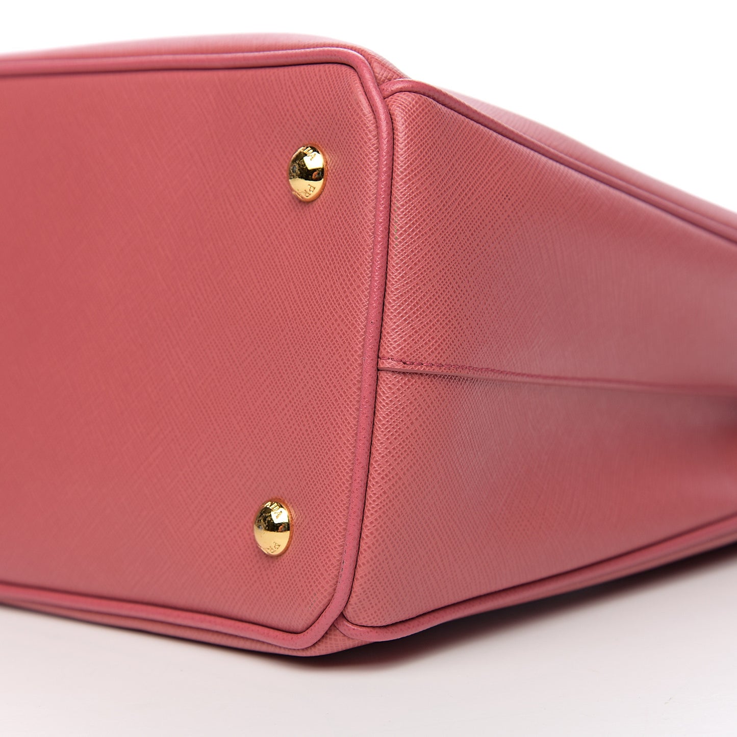 Saffiano Lux Medium Tote Bruyere