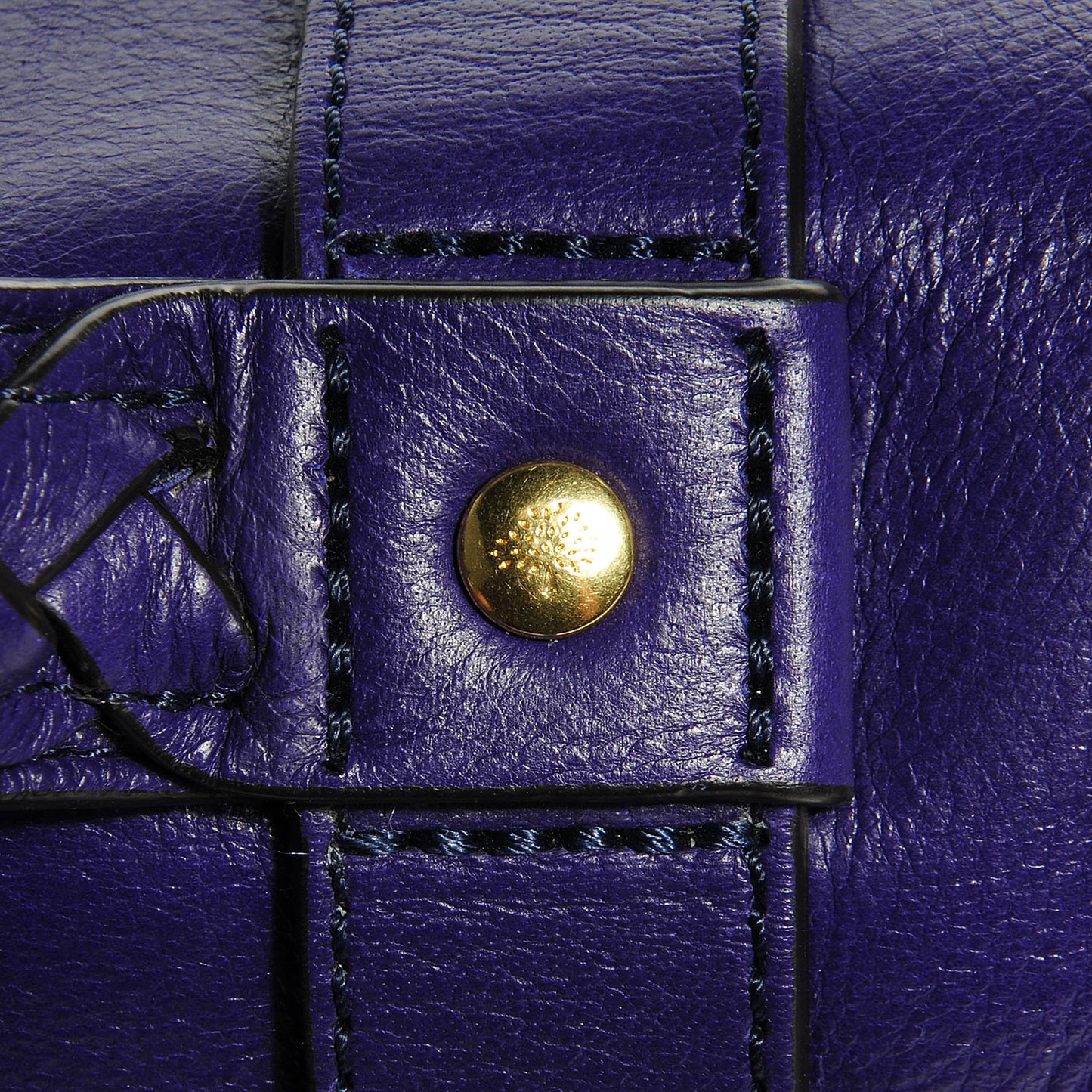 Soft Buffalo Leather Medium Alexa Grape