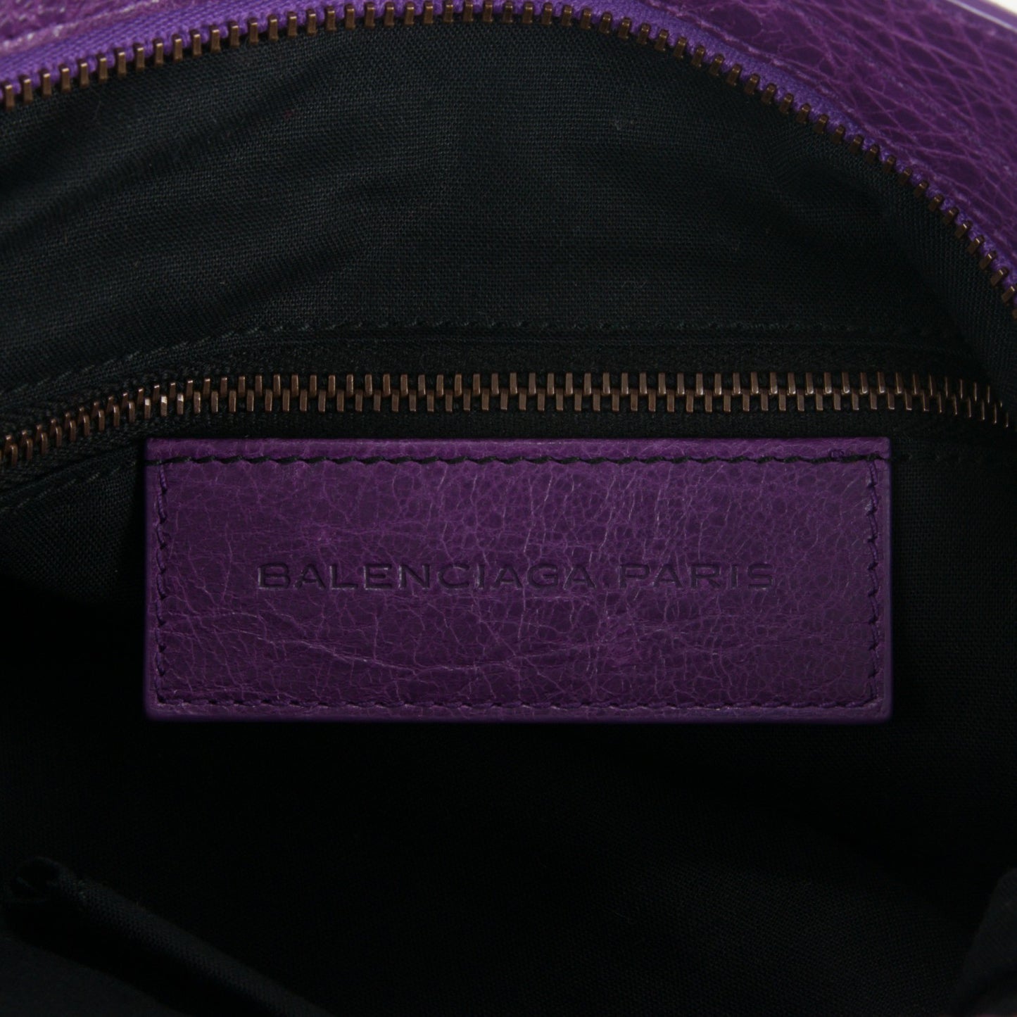 Agneau Classic Hardware Town Ultraviolet