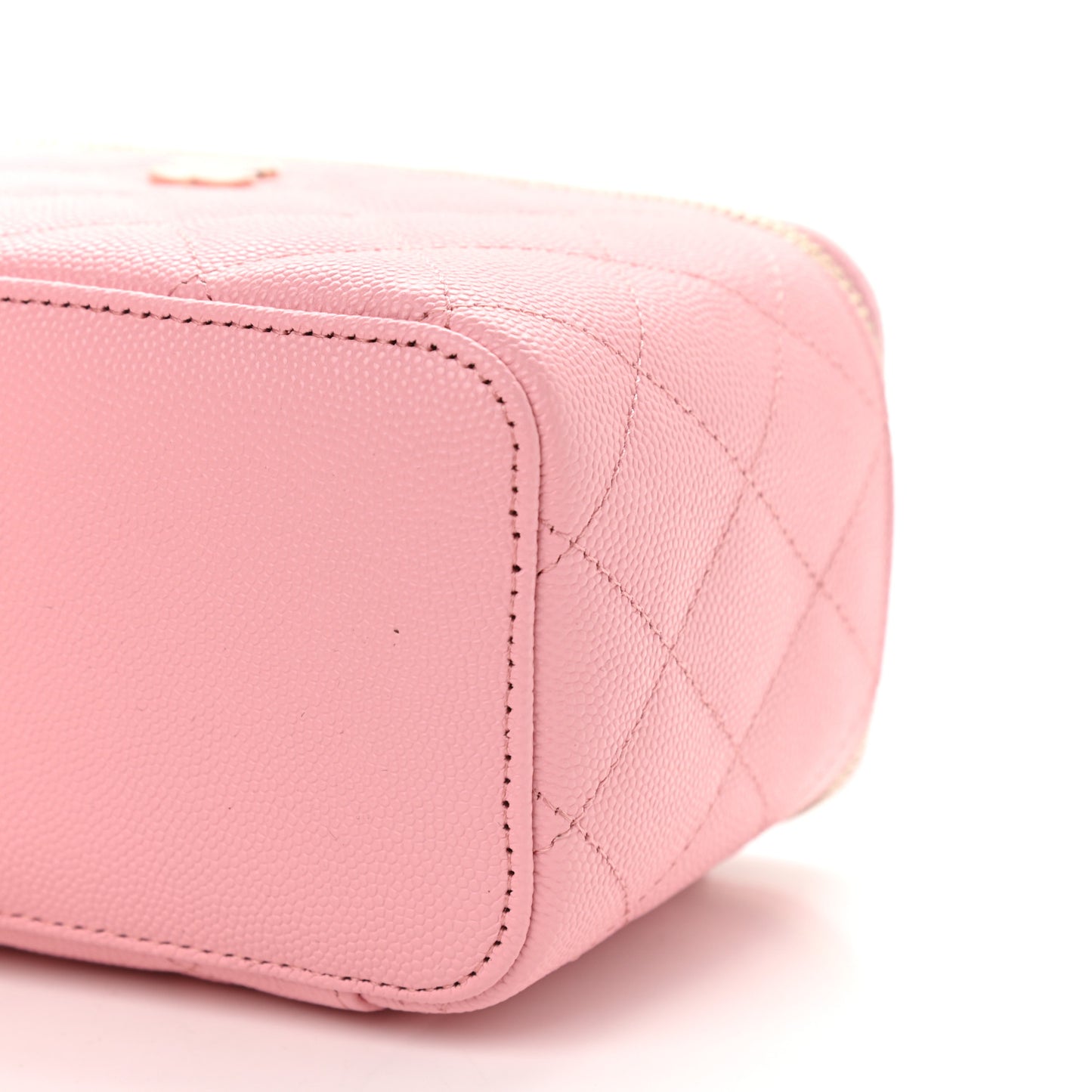 Caviar Quilted Small Vanity Case With Chain Pink