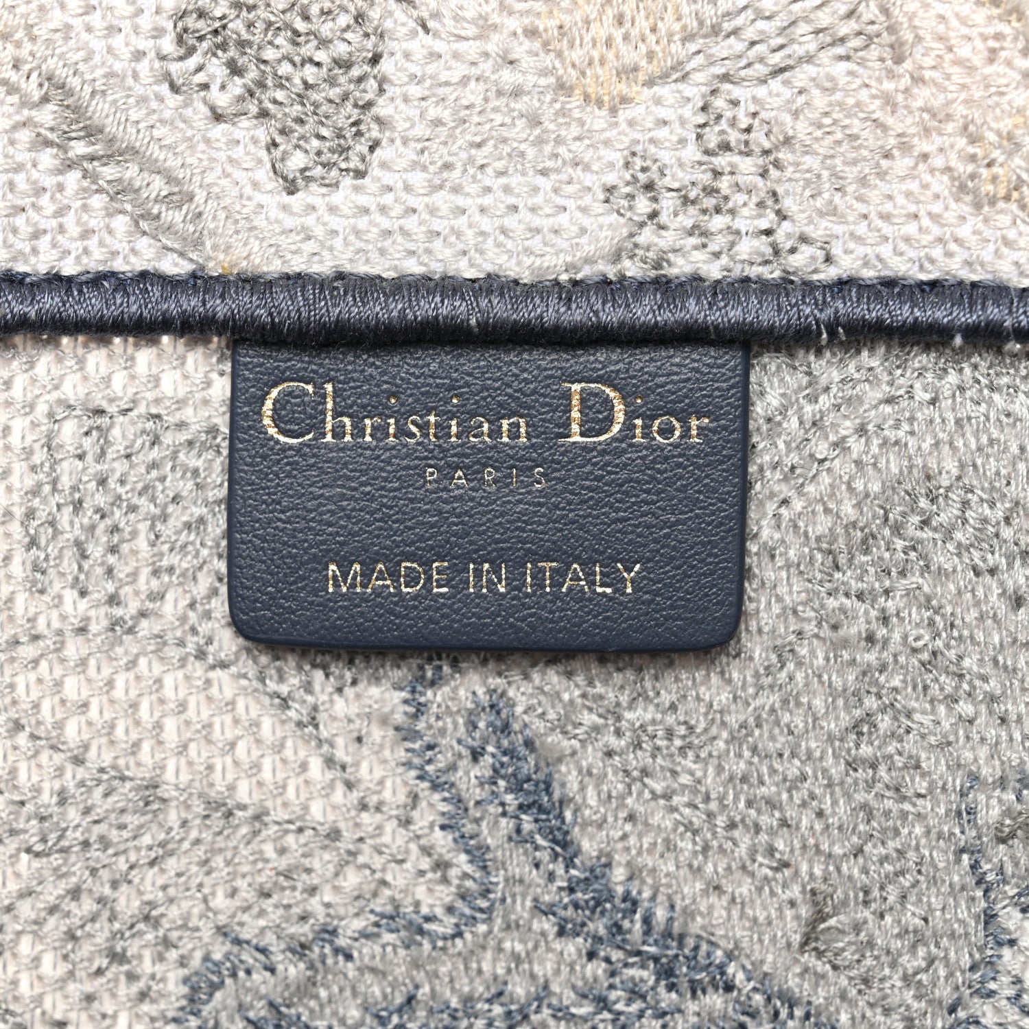 Christian Dior Gradient Canvas Embroidered Large Dioriviera Toile De Jouy Book Tote Blue Blue 6 of 15