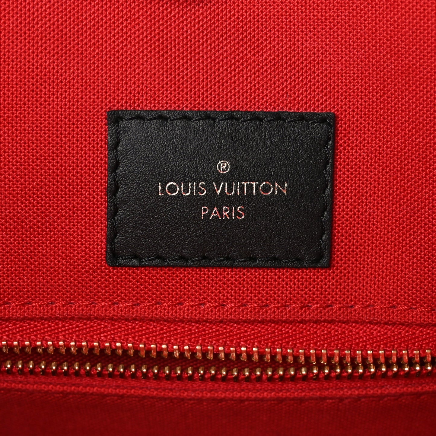 Reverse Monogram Giant Onthego MM