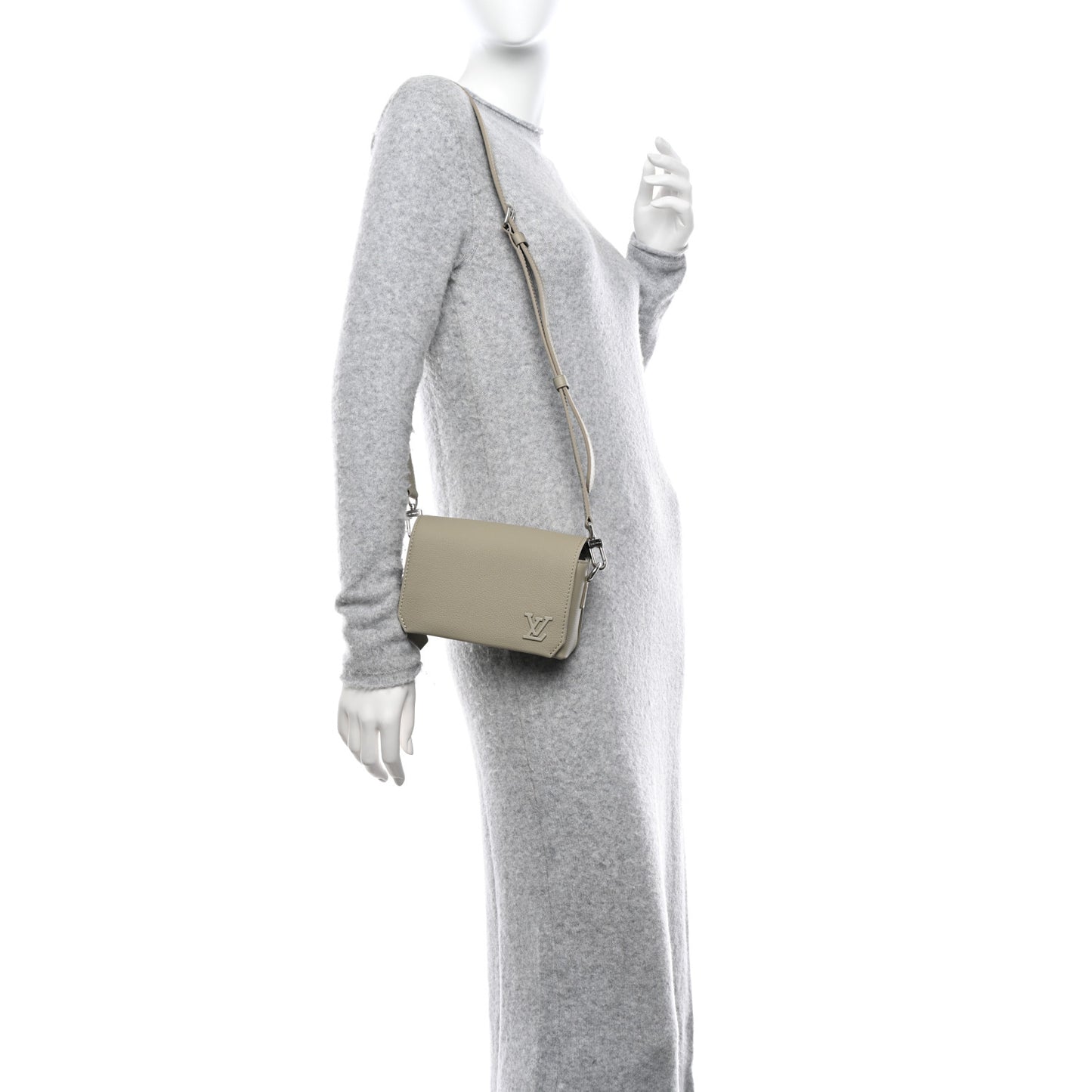 Calfskin Aerogram Fastline Wearable Wallet Sage