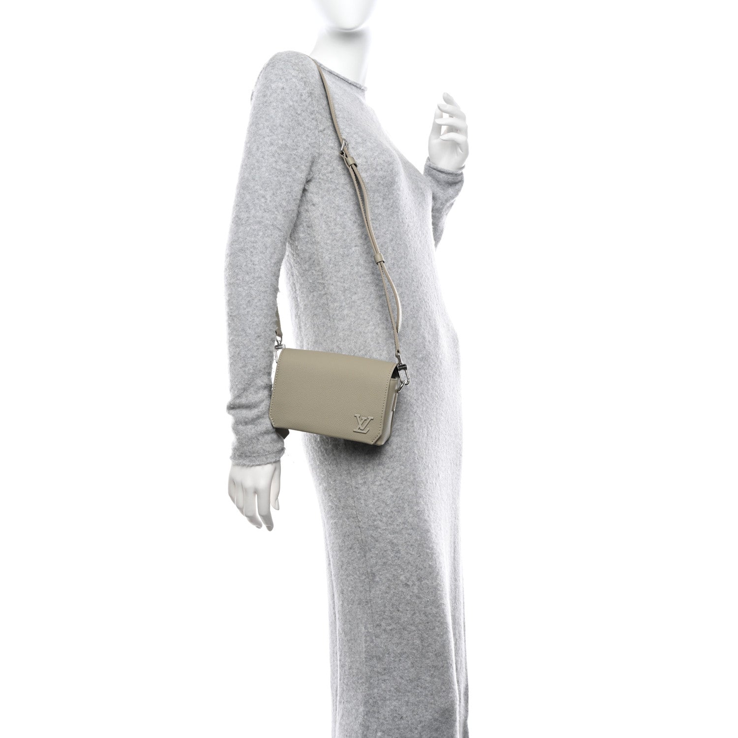 Louis Vuitton Calfskin Aerogram Fastline Wearable Wallet Sage 3 of 10