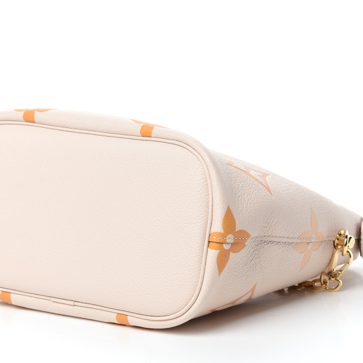 Louis Vuitton Empreinte Monogram Giant By The Pool Marshmallow Hobo Cream Saffron 7 of 10