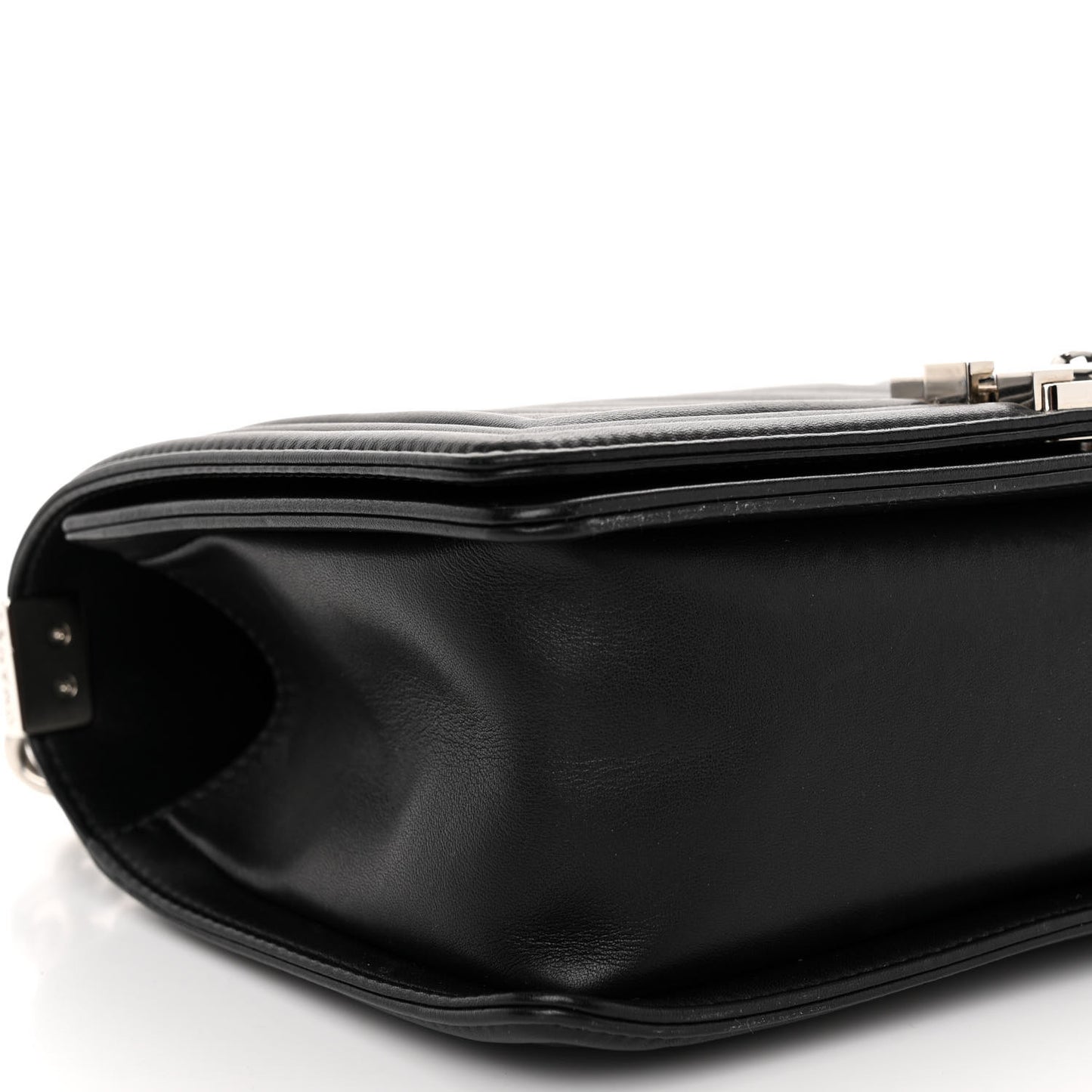 Calfskin Chevron Quilted Medium Boy Flap Black