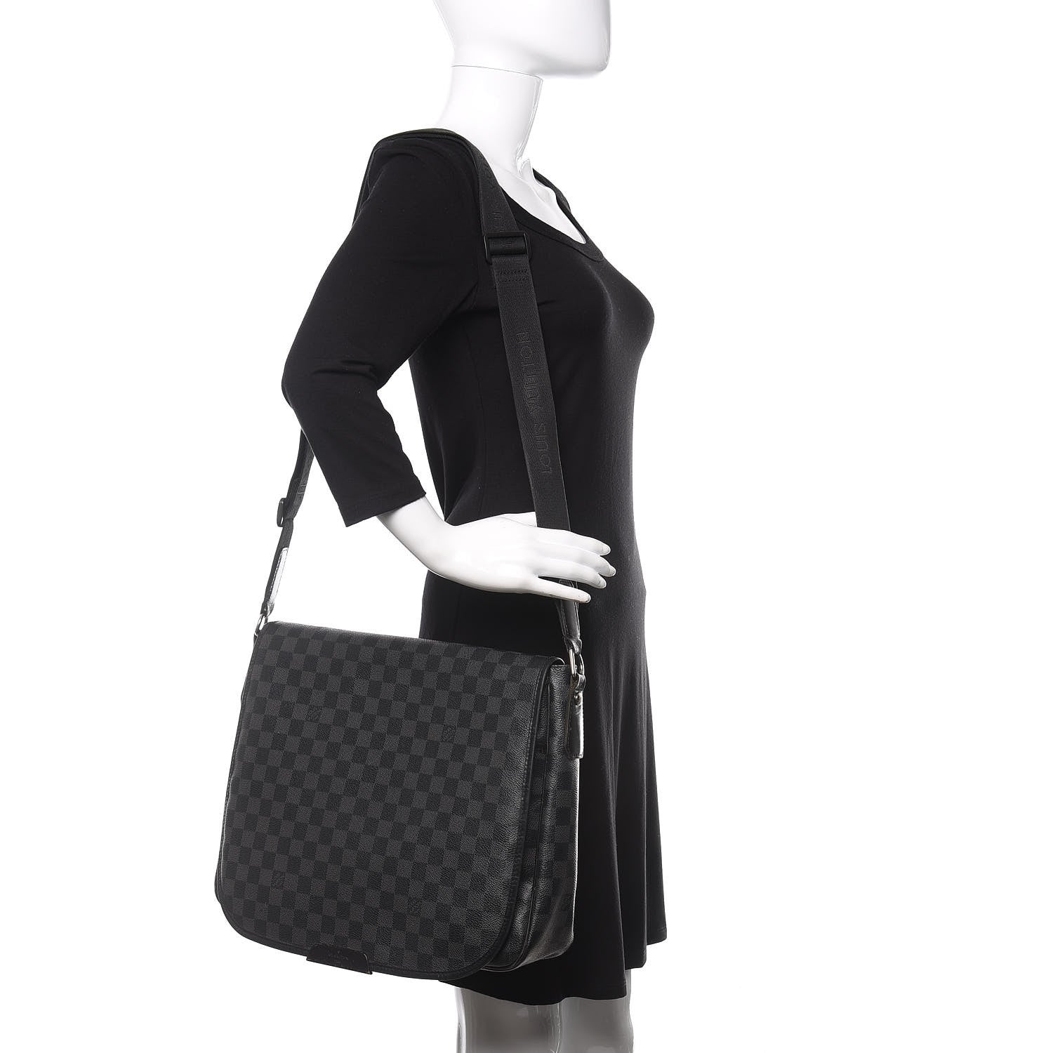 Louis Vuitton Damier Graphite Daniel GM 2 of 20