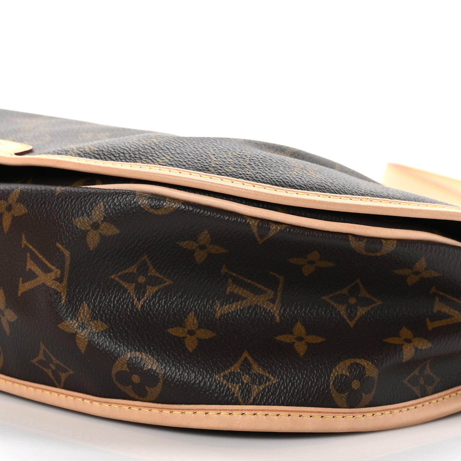 Louis Vuitton Monogram Menilmontant MM 8 of 8