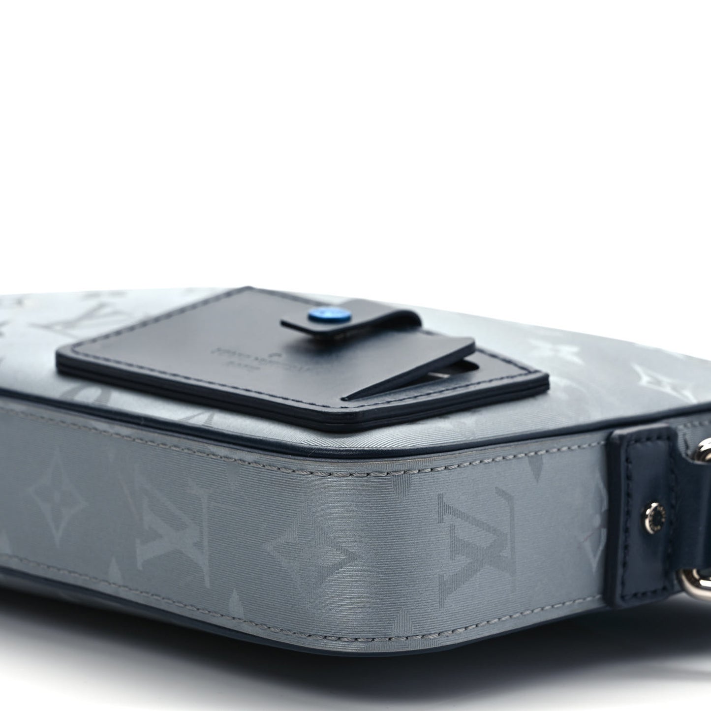 Monogram Alpha Messenger Satellite Silver