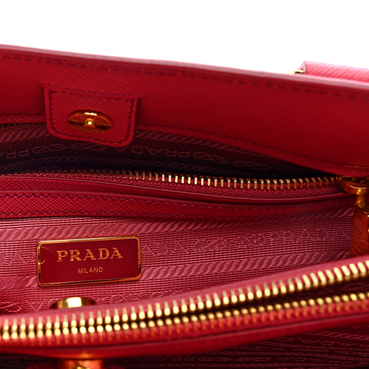 Saffiano Medium Galleria Double Zip Tote Peonia