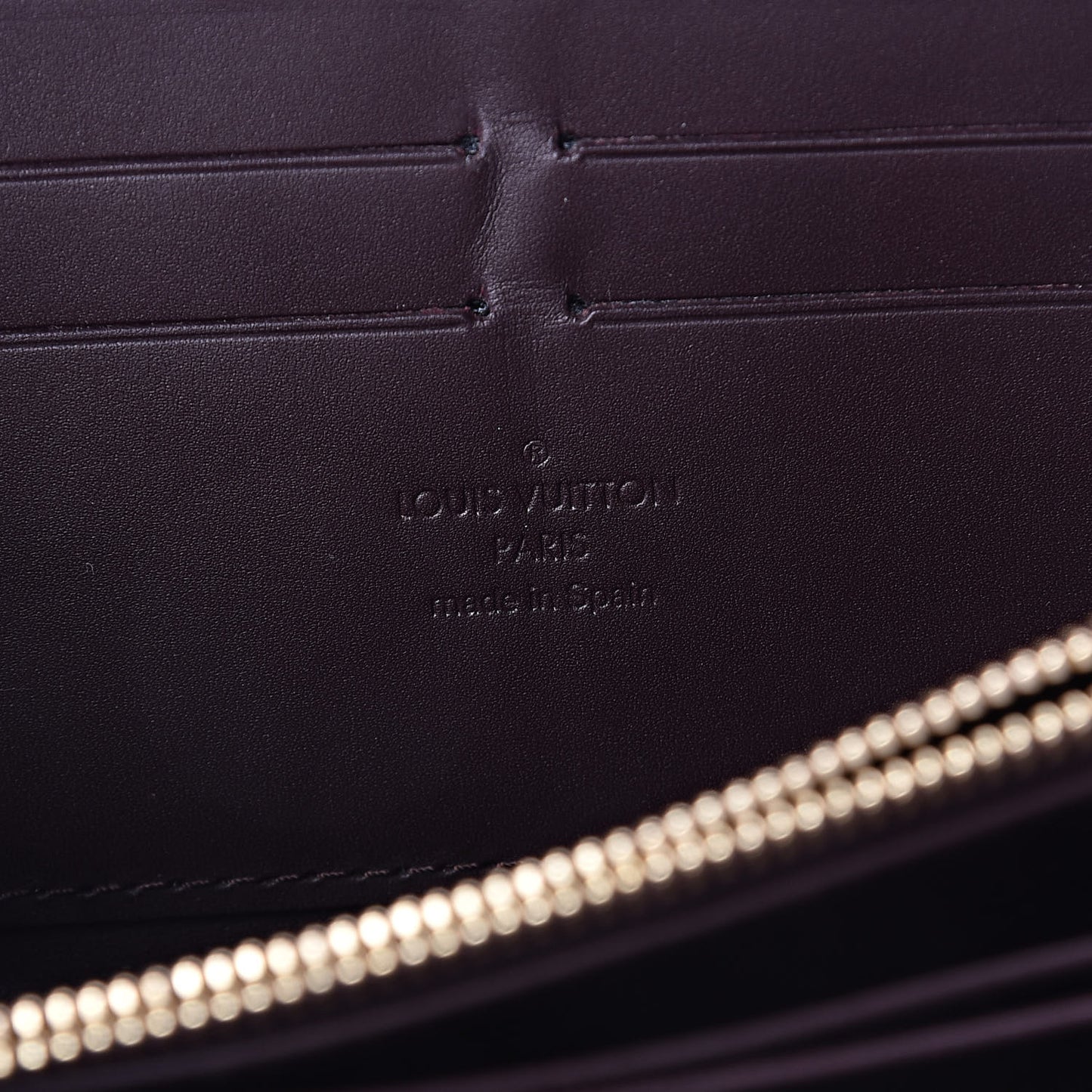 Vernis Zippy Wallet Amarante