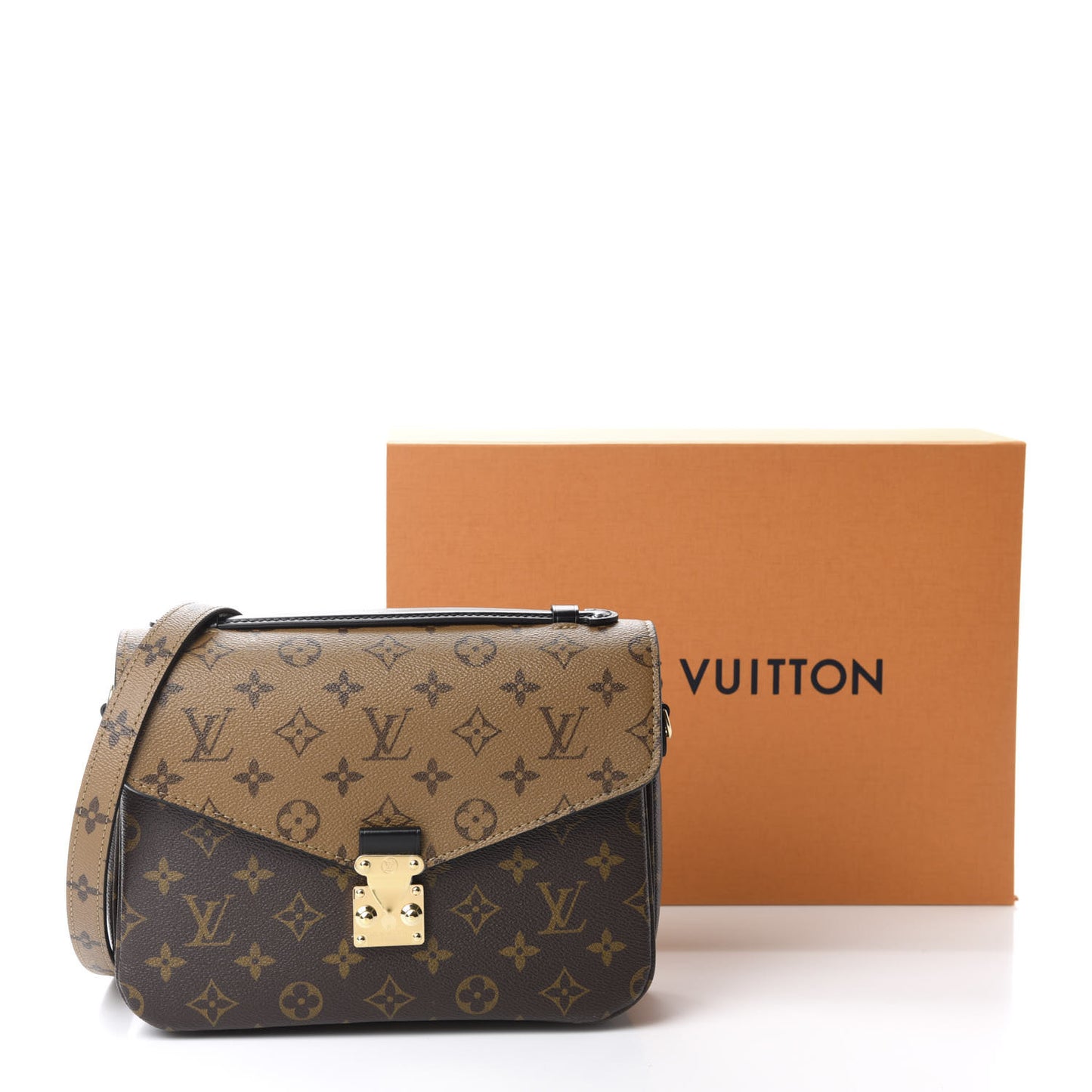 Reverse Monogram Pochette Metis