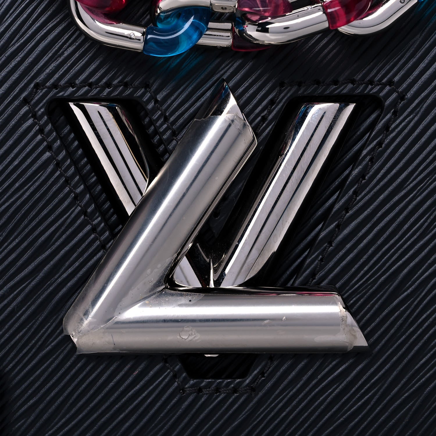 Louis Vuitton Epi Twist Shoulder Bag MM Black Pink 8 of 17