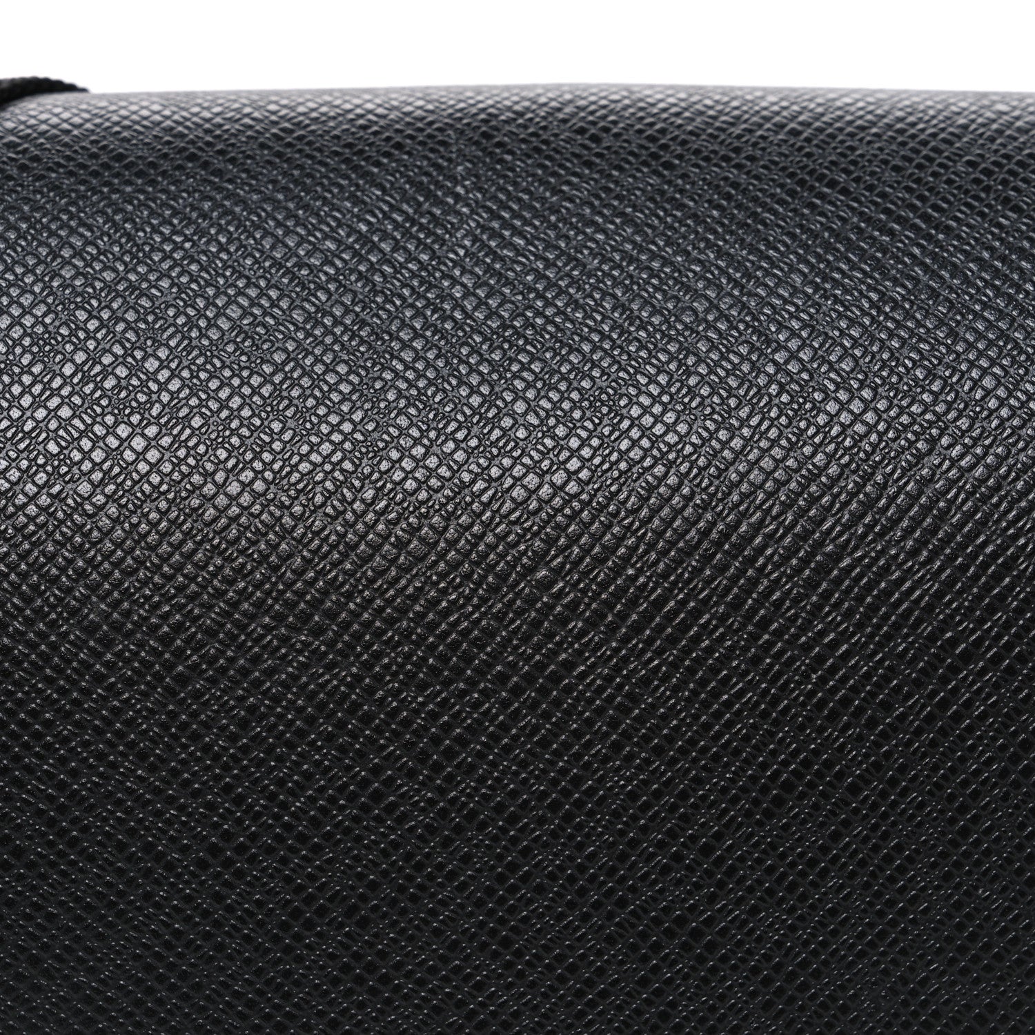 Louis Vuitton Taiga District PM Black 7 of 9