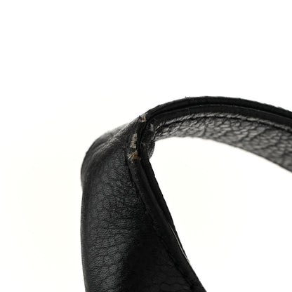 Chanel Caviar CC Hobo Black 29 of 31