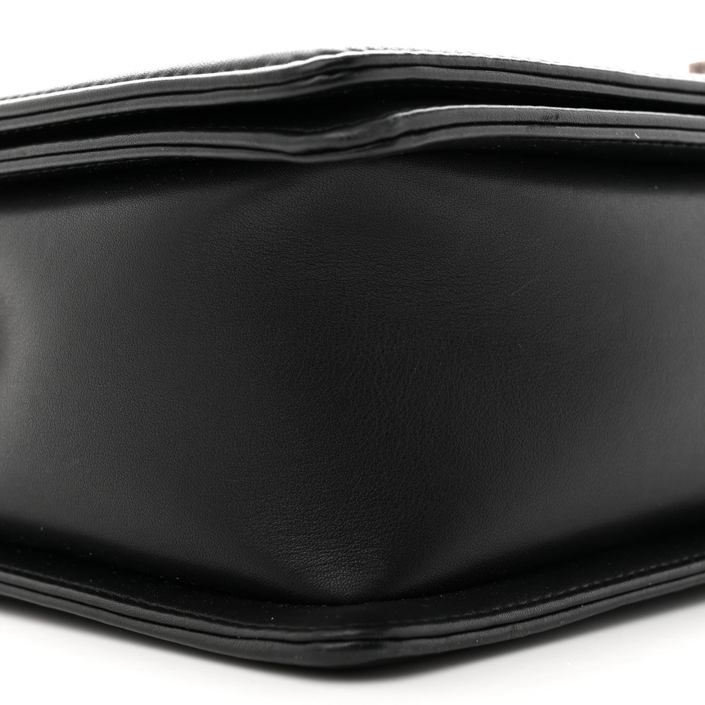 Lambskin Quilted Large Boy Flap Black