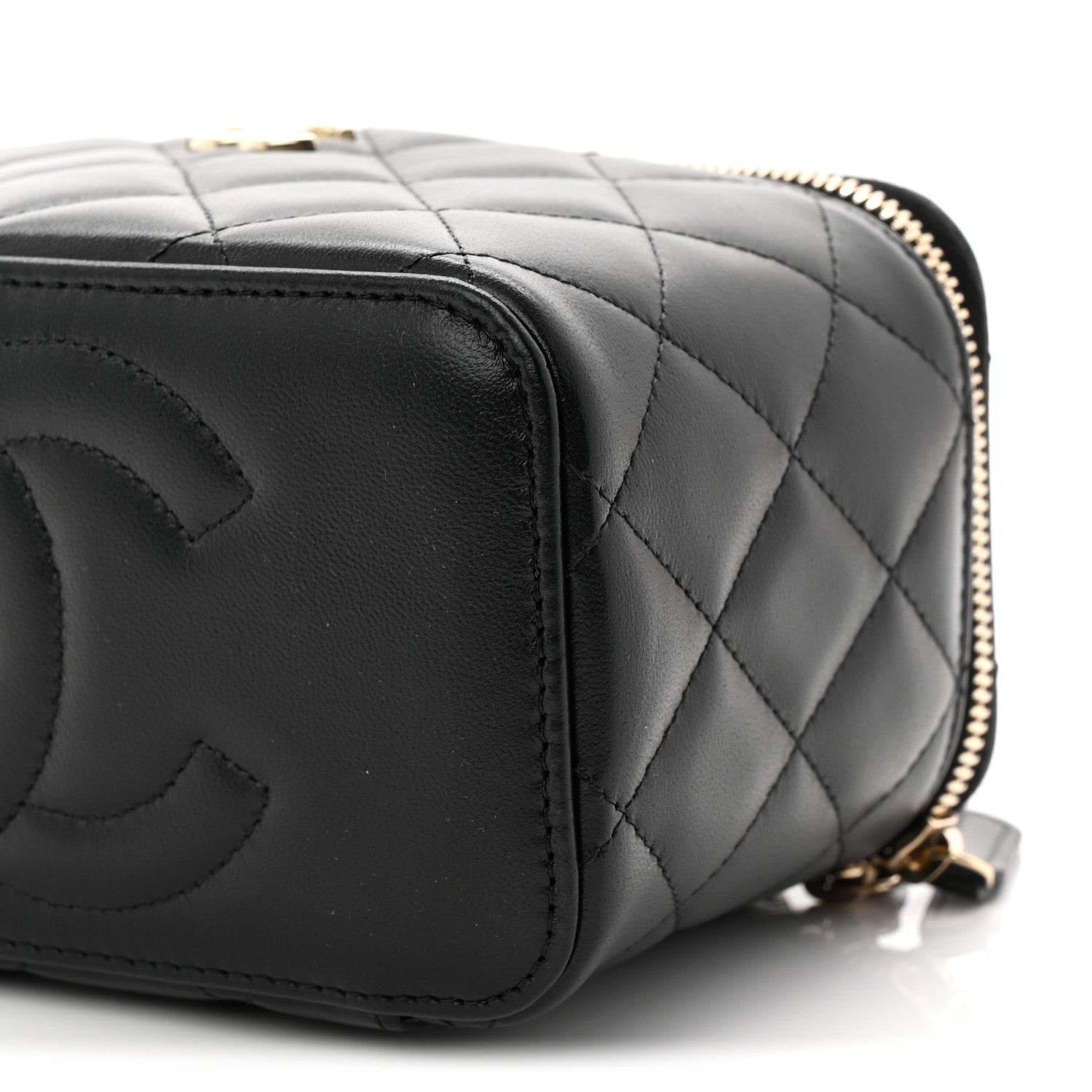 Chanel Lambskin Quilted Small Top Handle Vanity Case With Chain