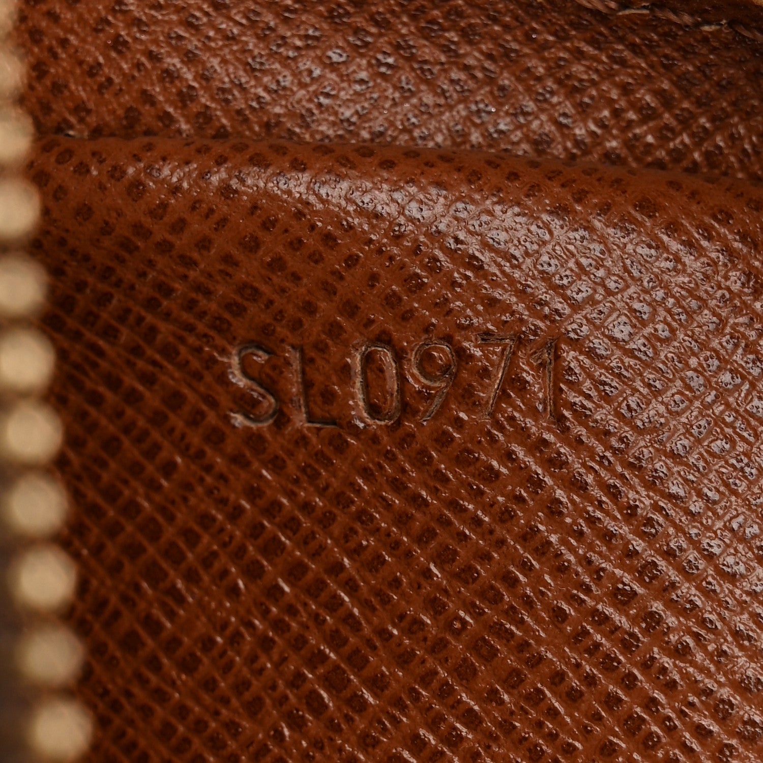 Louis Vuitton Monogram Danube 15 7 of 12